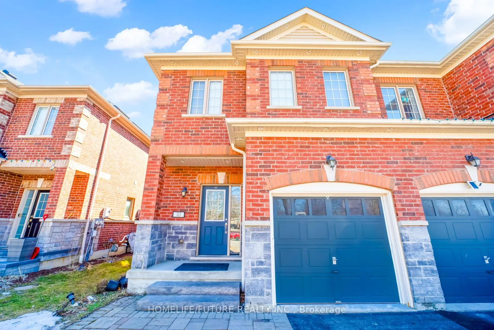 Photo 4 of 123 Underwood Drive, Whitby, Brooklin — HOMEH