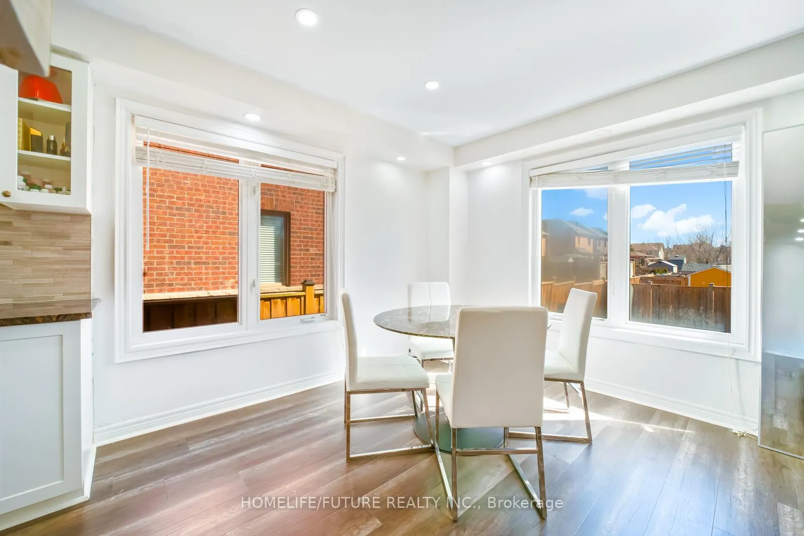 Photo 14 of 123 Underwood Drive, Whitby, Brooklin — HOMEH