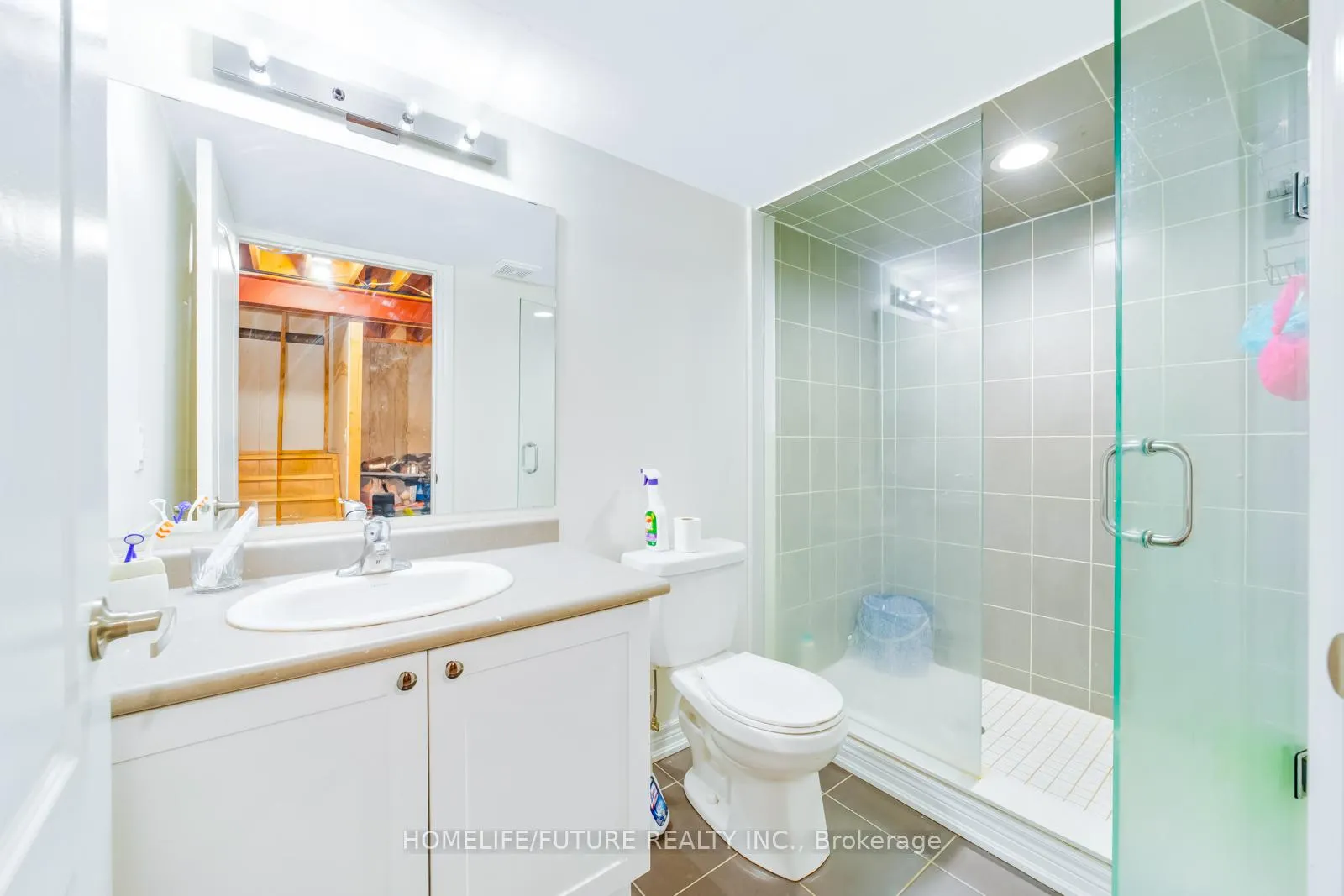 Photo 29 of 123 Underwood Drive, Whitby, Brooklin — HOMEH