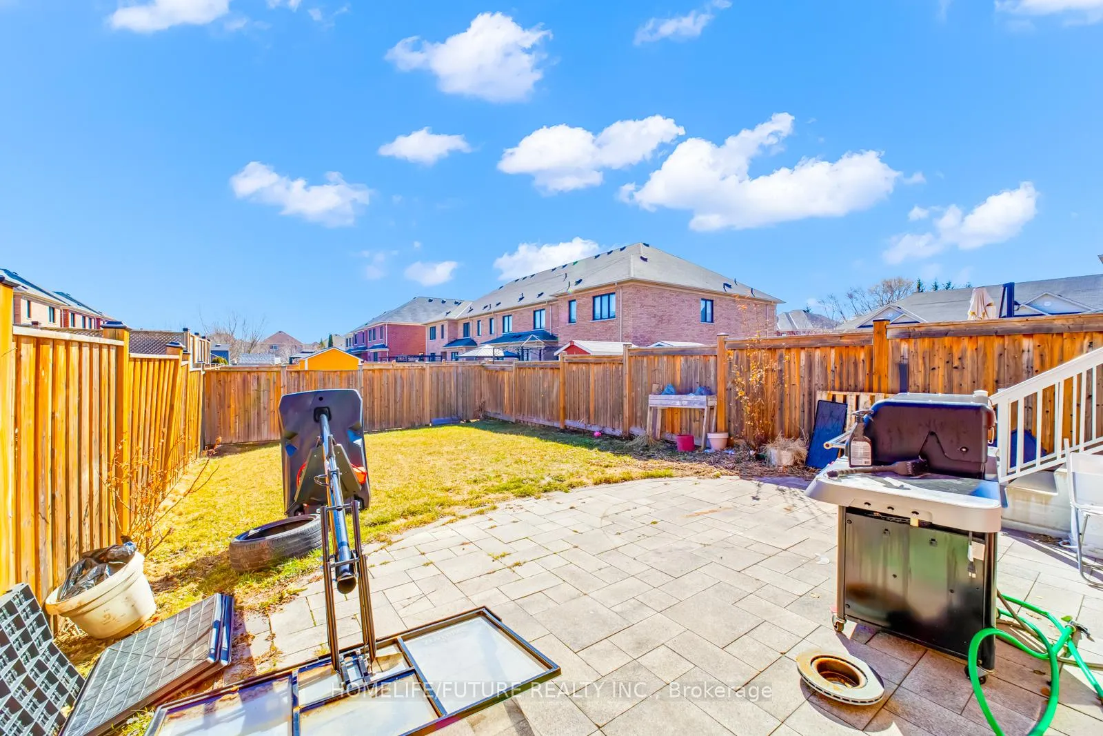 Photo 32 of 123 Underwood Drive, Whitby, Brooklin — HOMEH