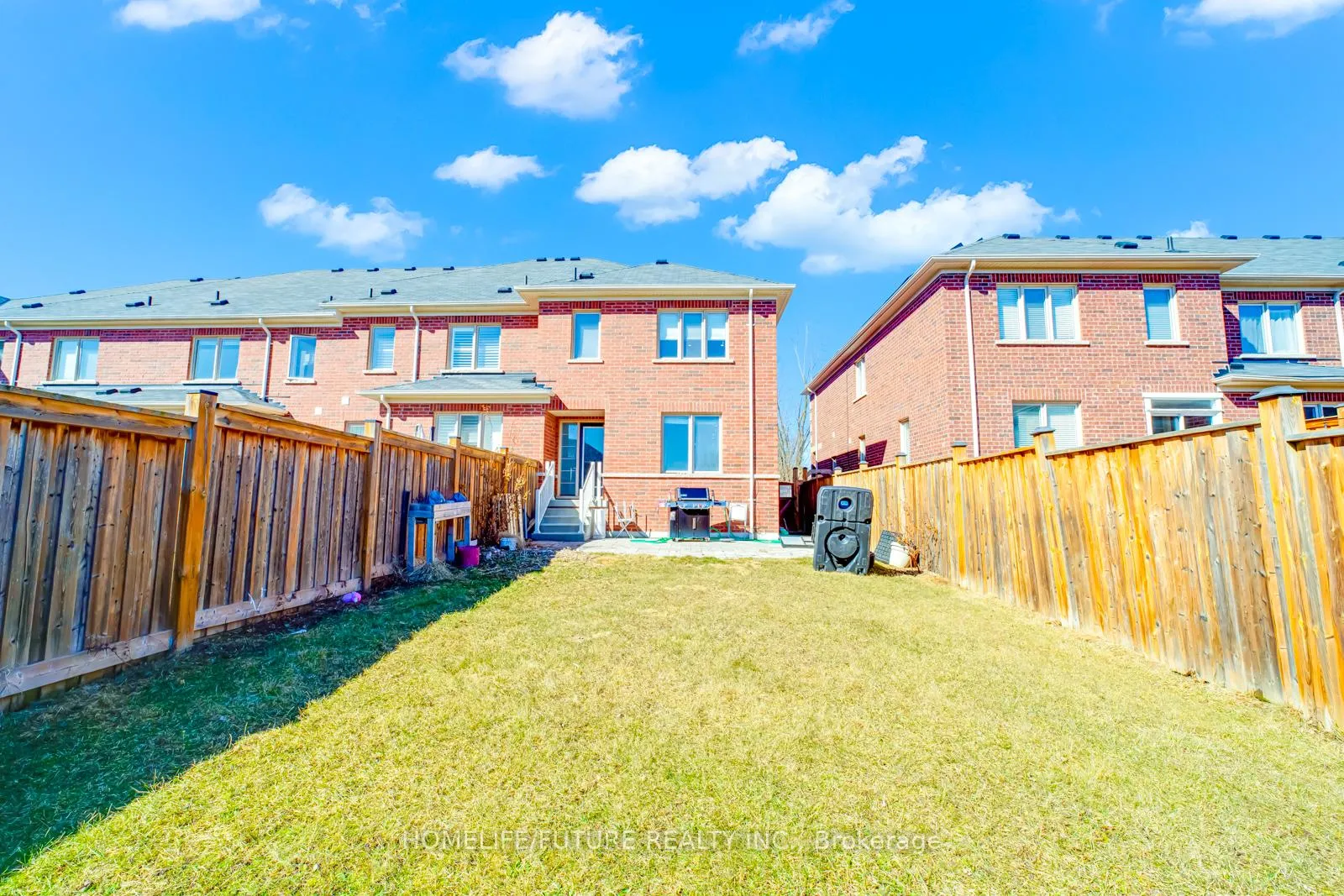 Photo 34 of 123 Underwood Drive, Whitby, Brooklin — HOMEH