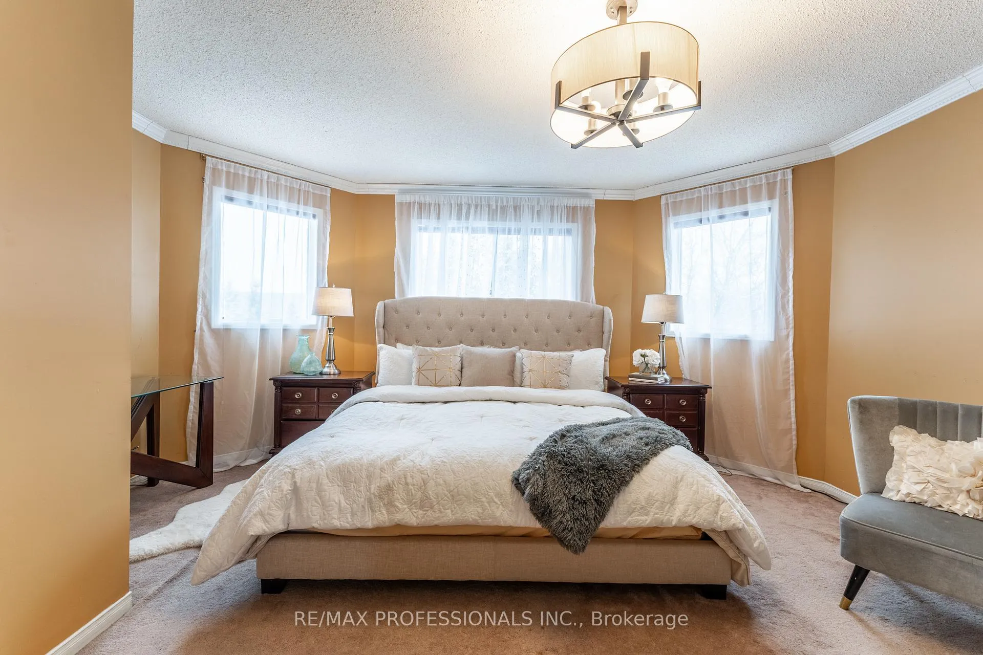 Photo 16 of 3 Twiss Drive, Barrie, Holly — HOMEH