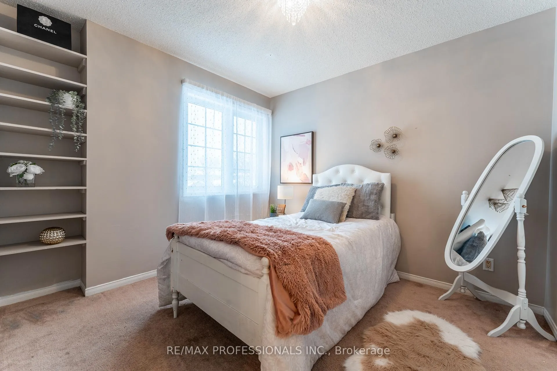 Photo 20 of 3 Twiss Drive, Barrie, Holly — HOMEH