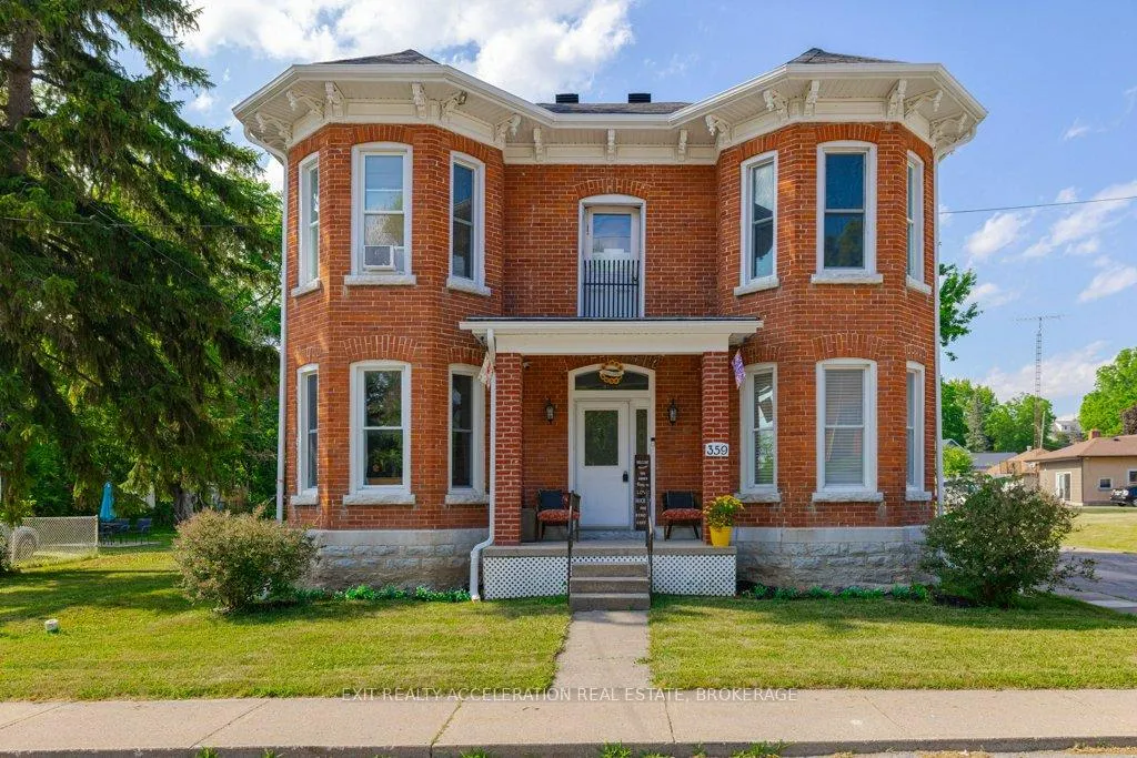 Front of 359 Thomas Street