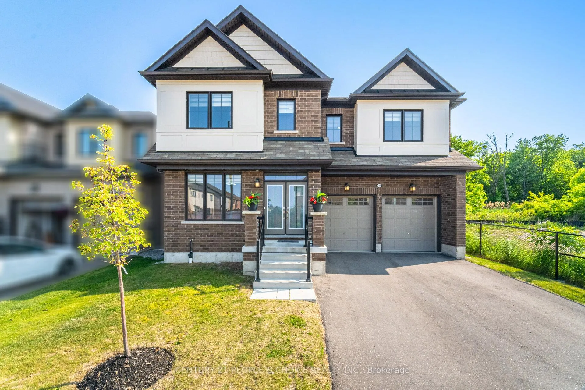 Photo 1 of 109 Cactus Crescent, Hamilton, Stoney Creek Mountain — HOMEH