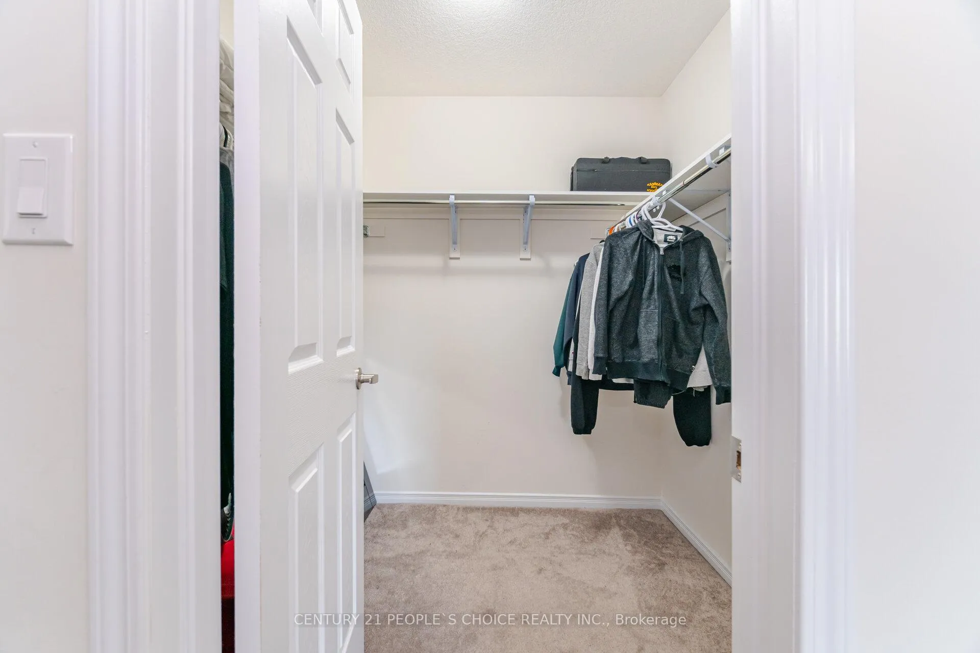Photo 39 of 109 Cactus Crescent, Hamilton, Stoney Creek Mountain — HOMEH