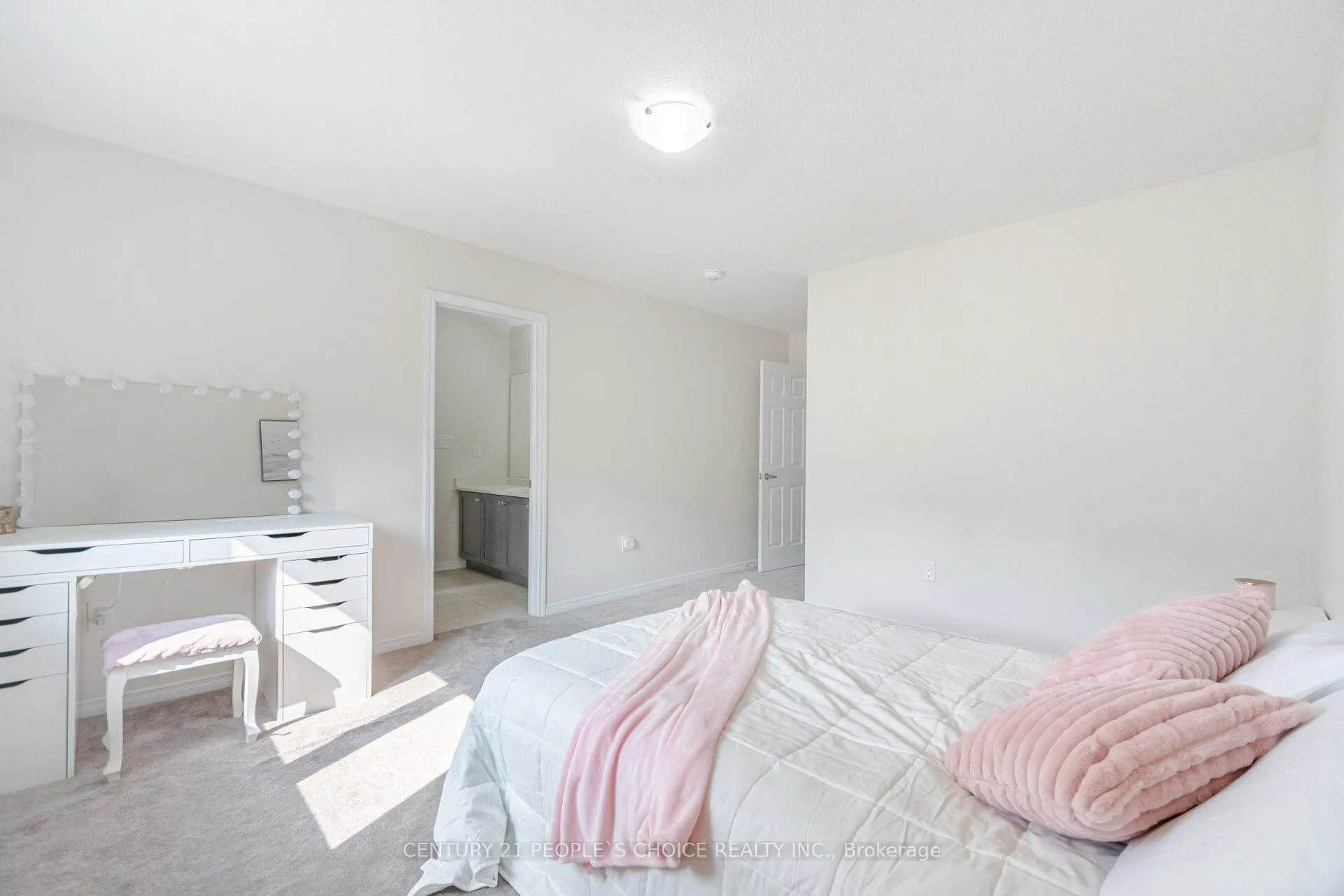 Photo 43 of 109 Cactus Crescent, Hamilton, Stoney Creek Mountain — HOMEH