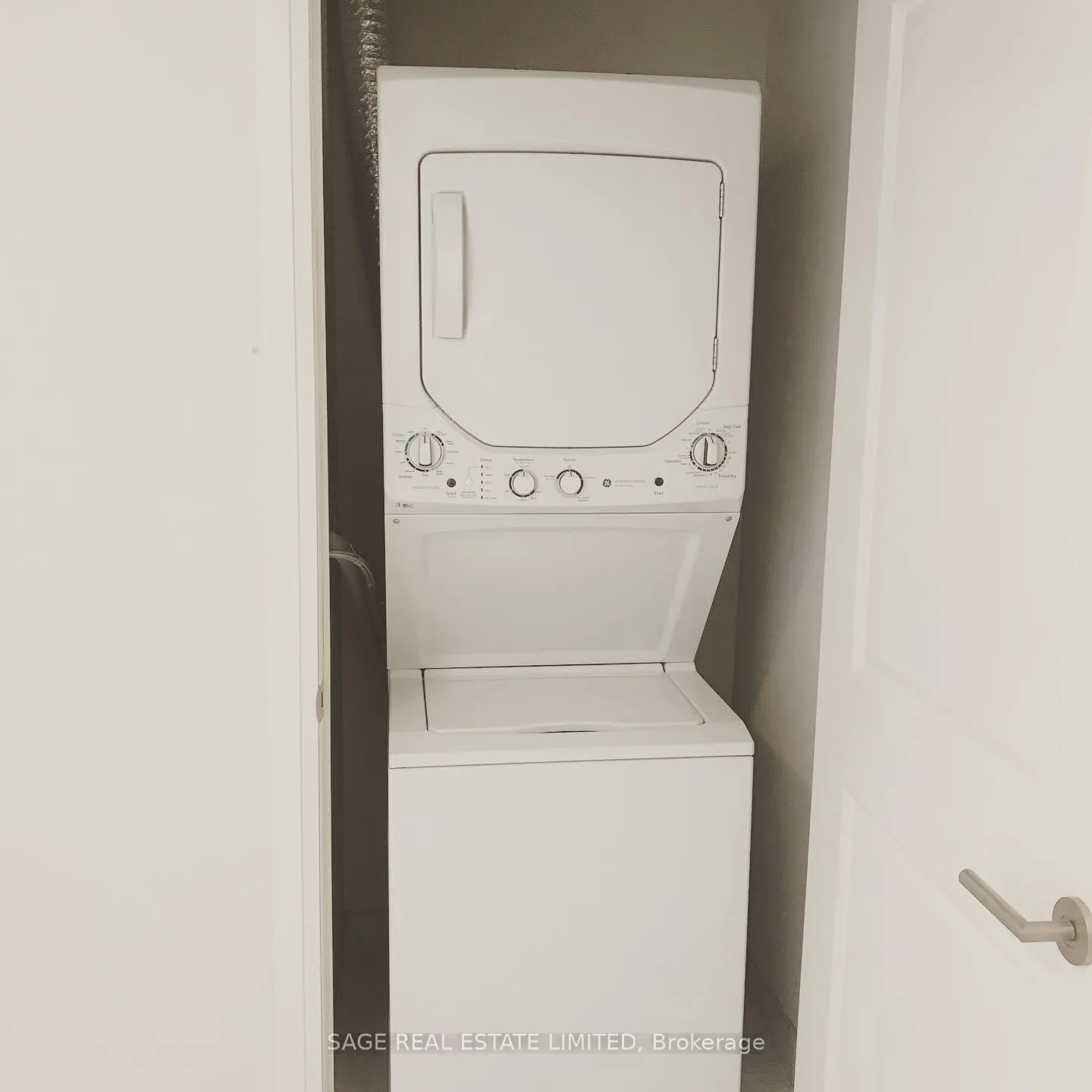 Photo 15 of Unit 609, 1630 Queen Street E, Toronto, Woodbine Corridor — HOMEH