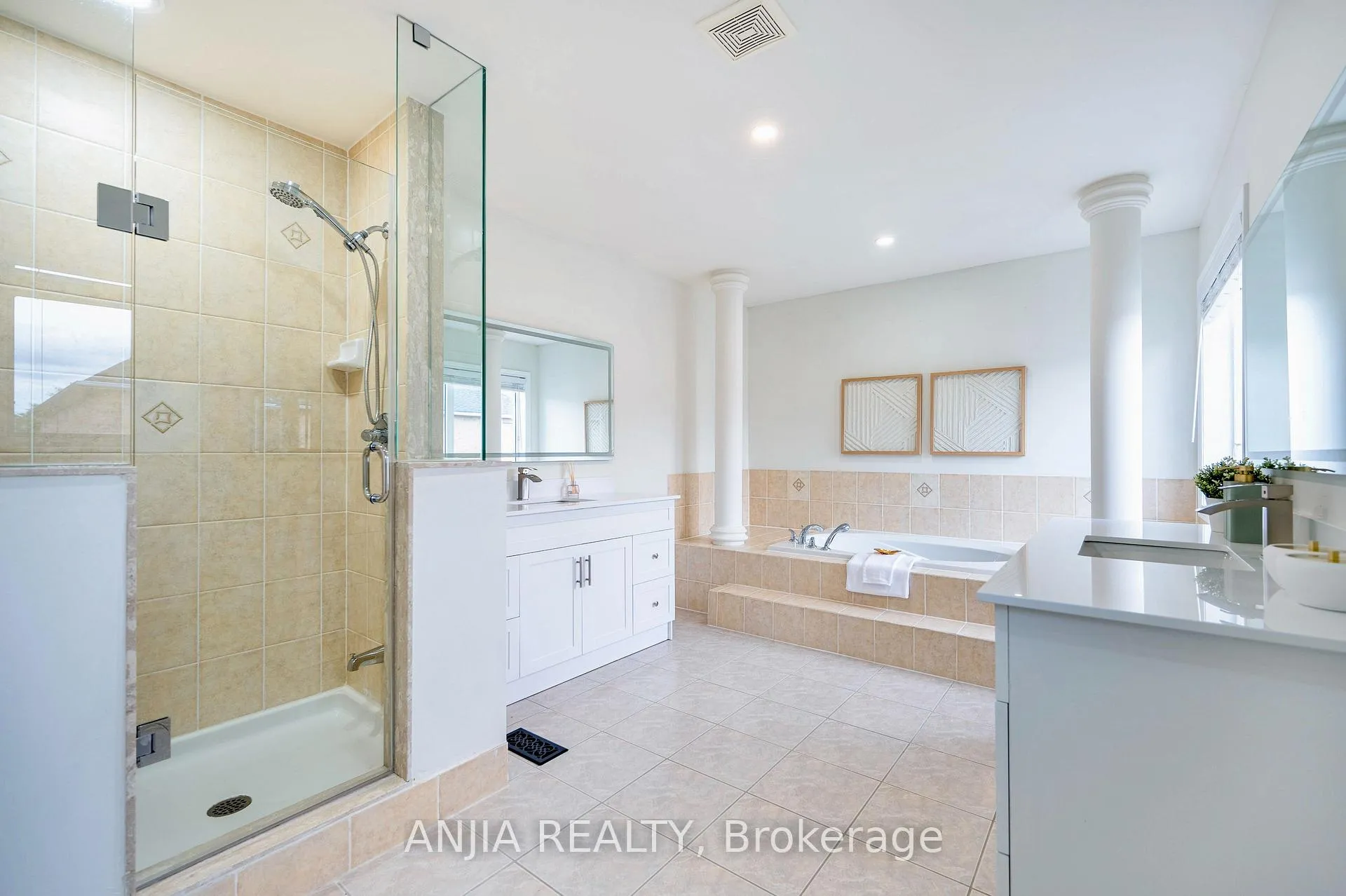 Photo 23 of 501 Fred McLaren Boulevard, Markham, Wismer — HOMEH