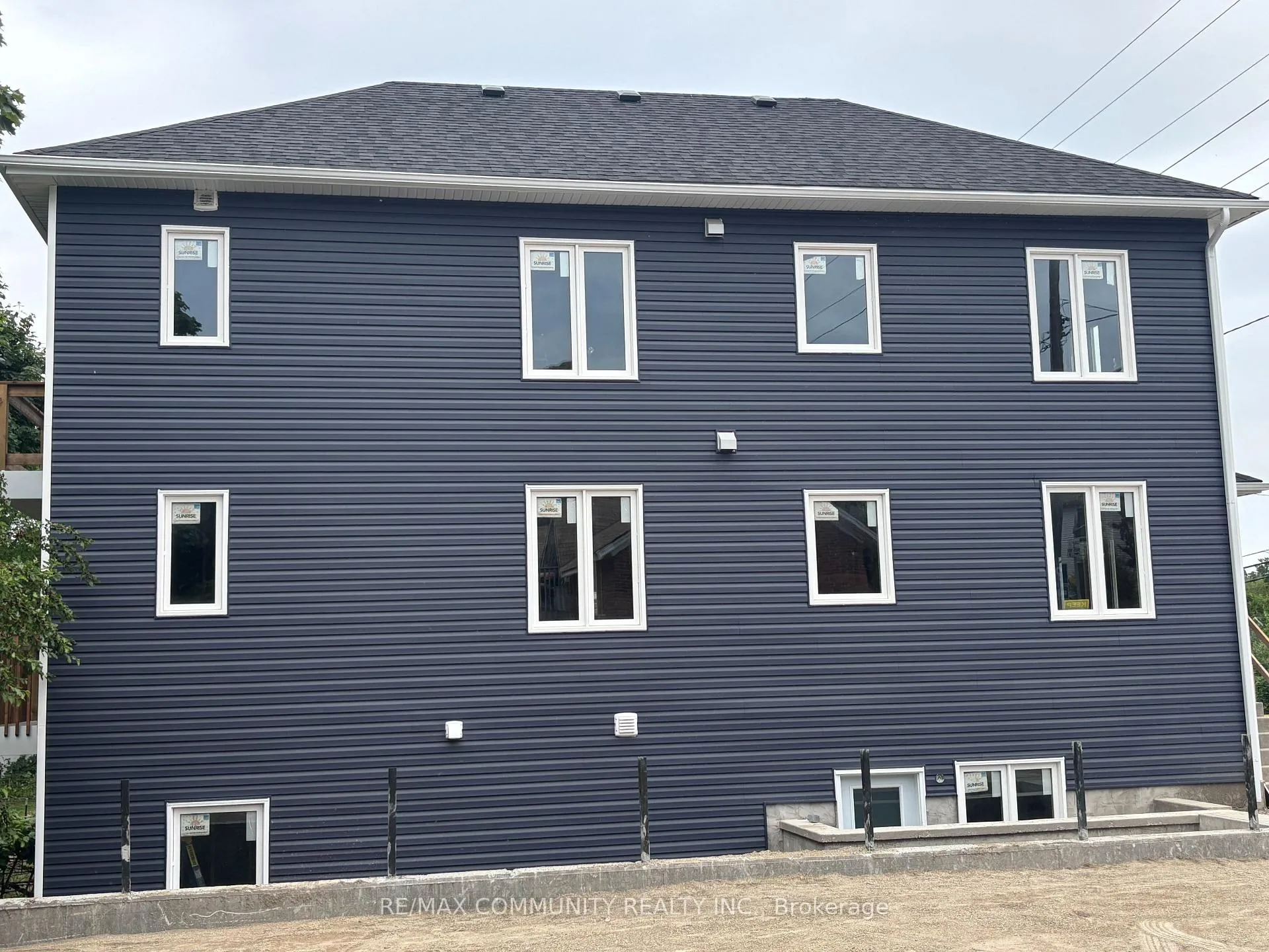 Photo 2 of Dufferin Street, Quinte West, Trenton Ward — HOMEH