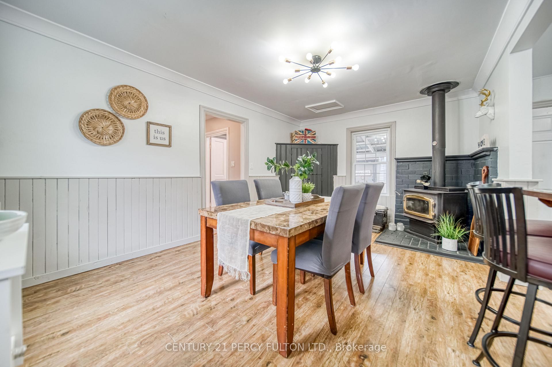 Photo 12 of 16 Second Street, Clarington, Bowmanville — HOMEH