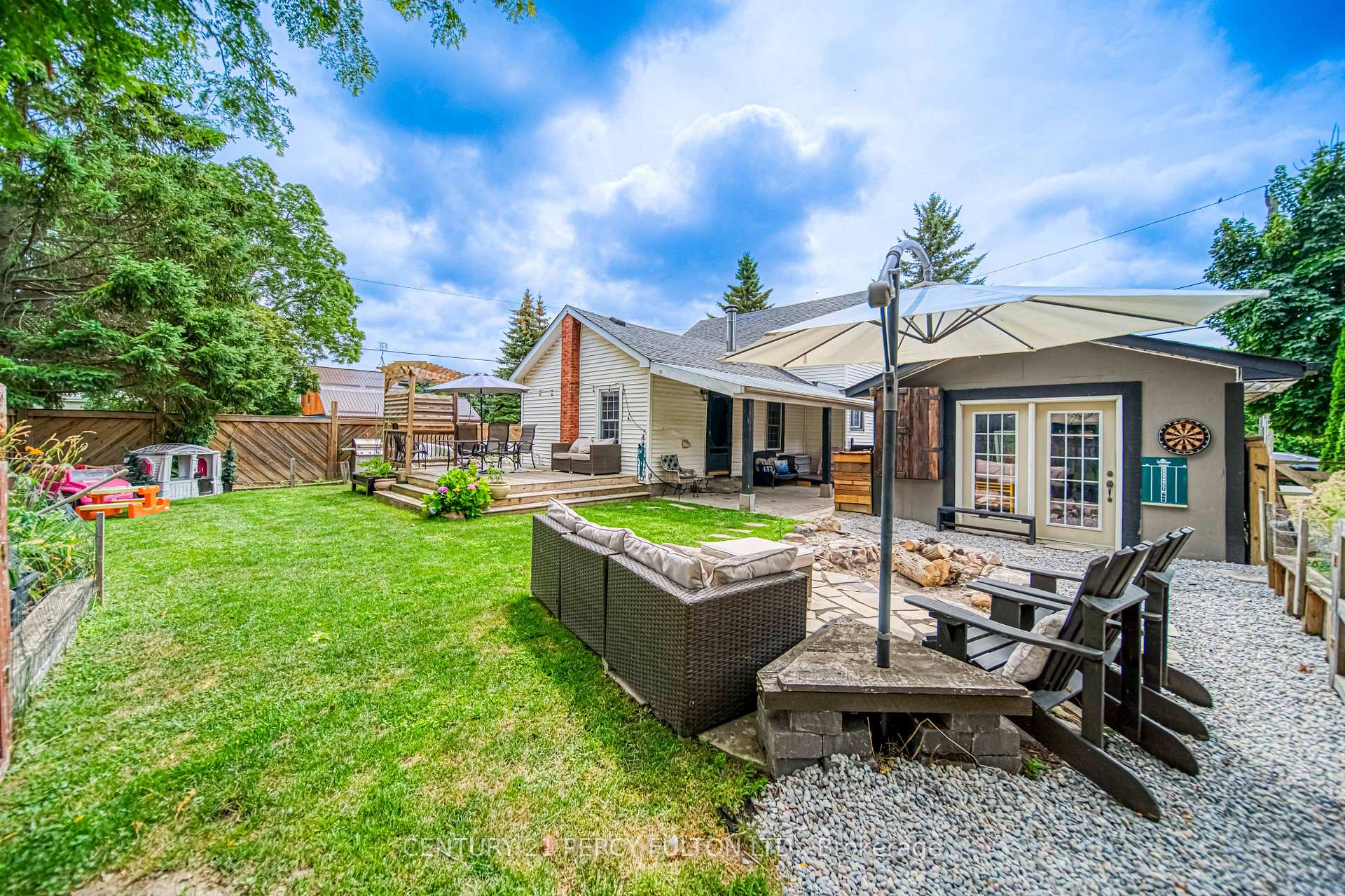Photo 31 of 16 Second Street, Clarington, Bowmanville — HOMEH