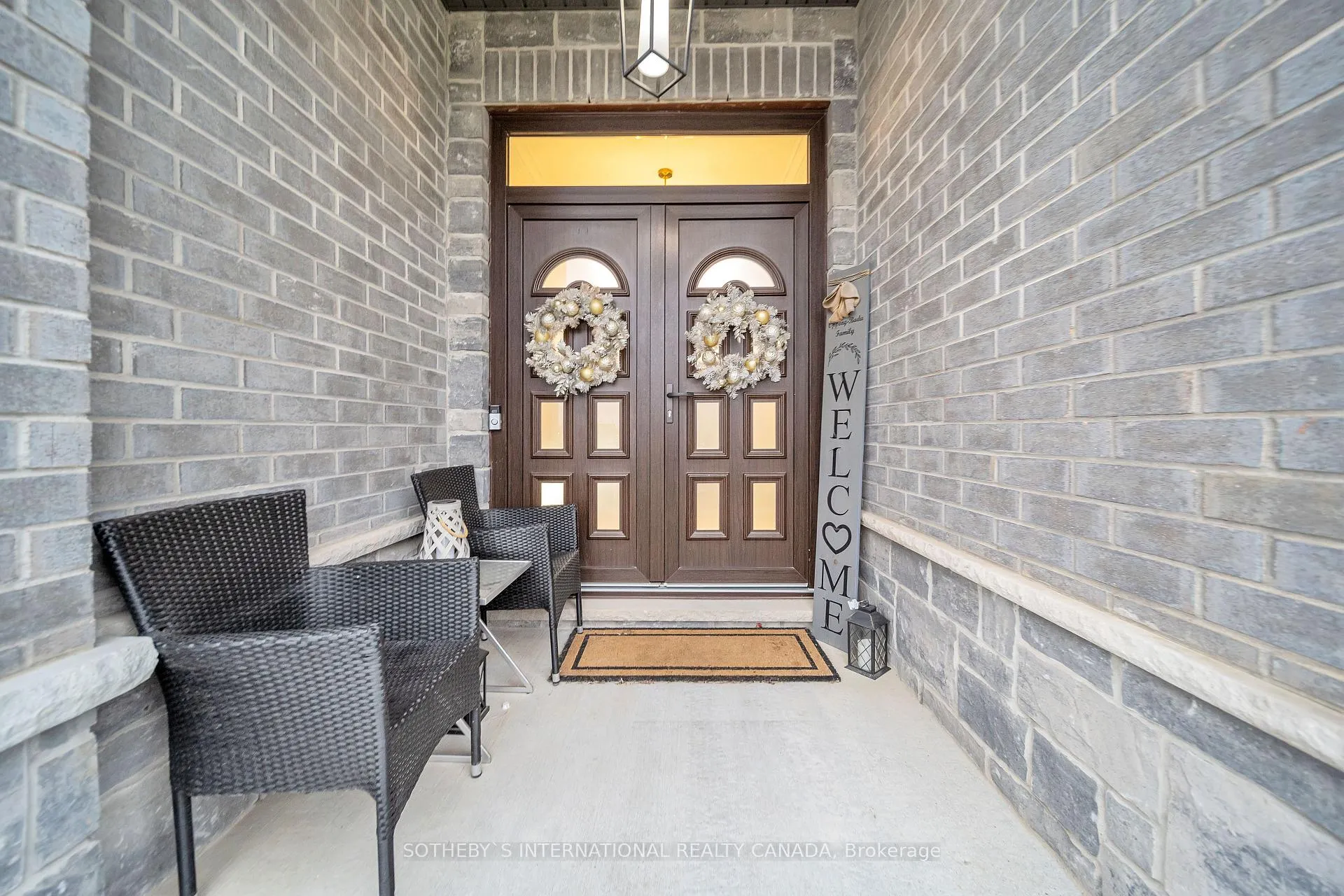 Photo 3 of 1 Grandville Circle, Brant, Paris — HOMEH