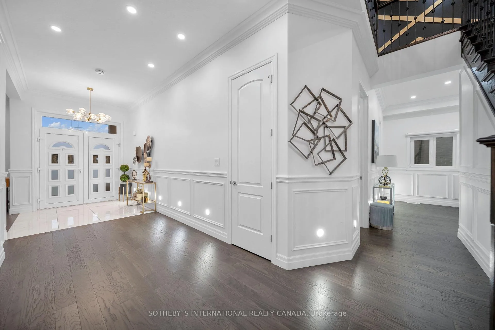 Photo 13 of 1 Grandville Circle, Brant, Paris — HOMEH