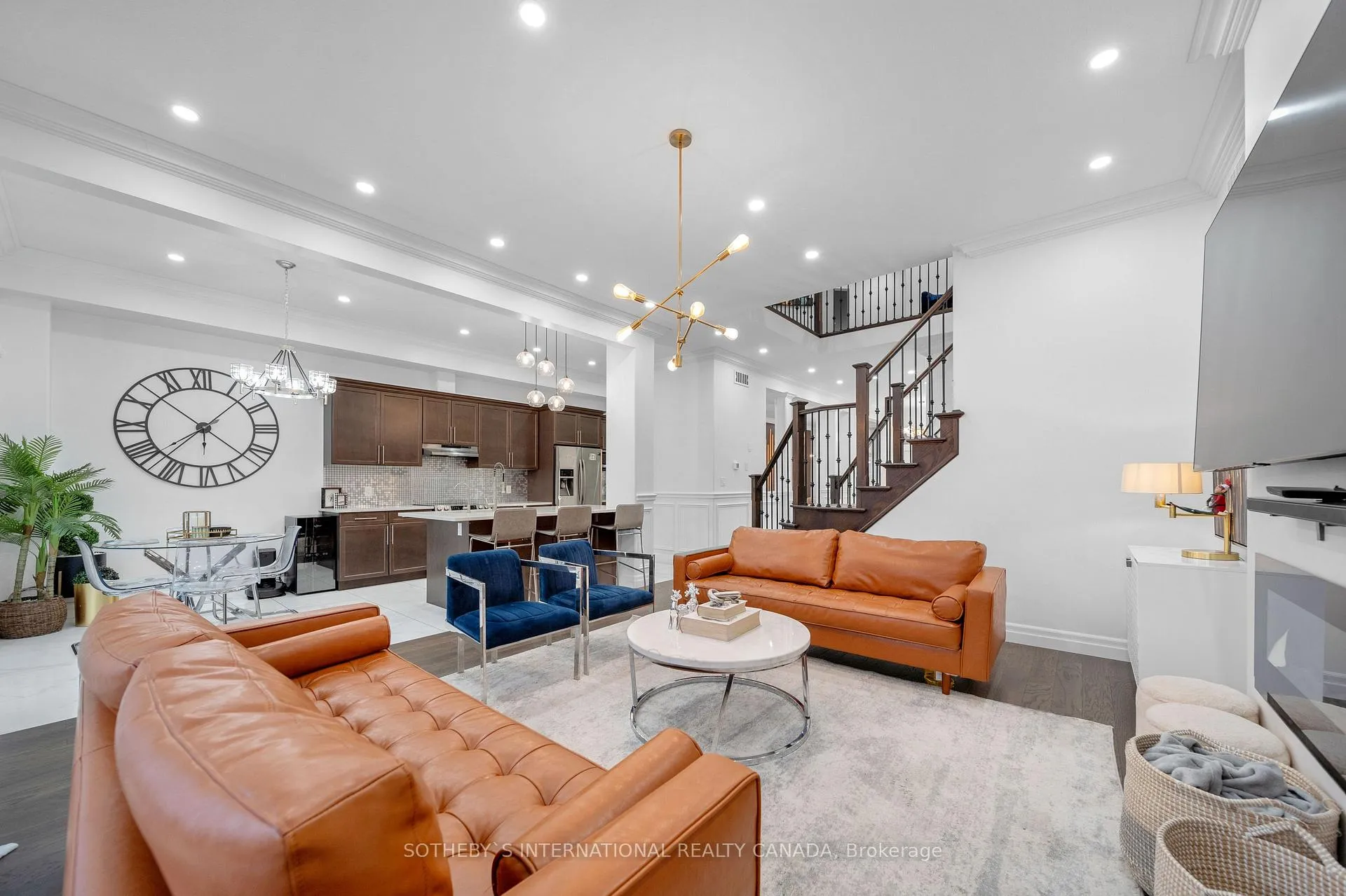 Photo 17 of 1 Grandville Circle, Brant, Paris — HOMEH