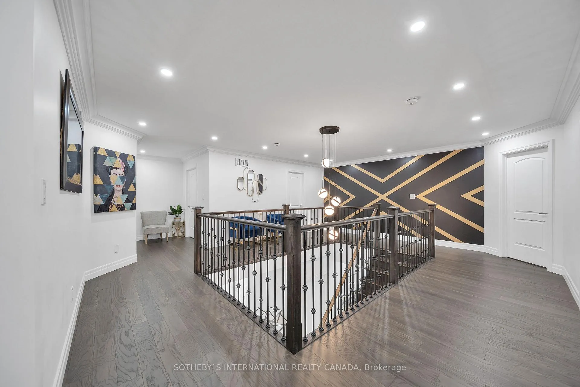 Photo 29 of 1 Grandville Circle, Brant, Paris — HOMEH