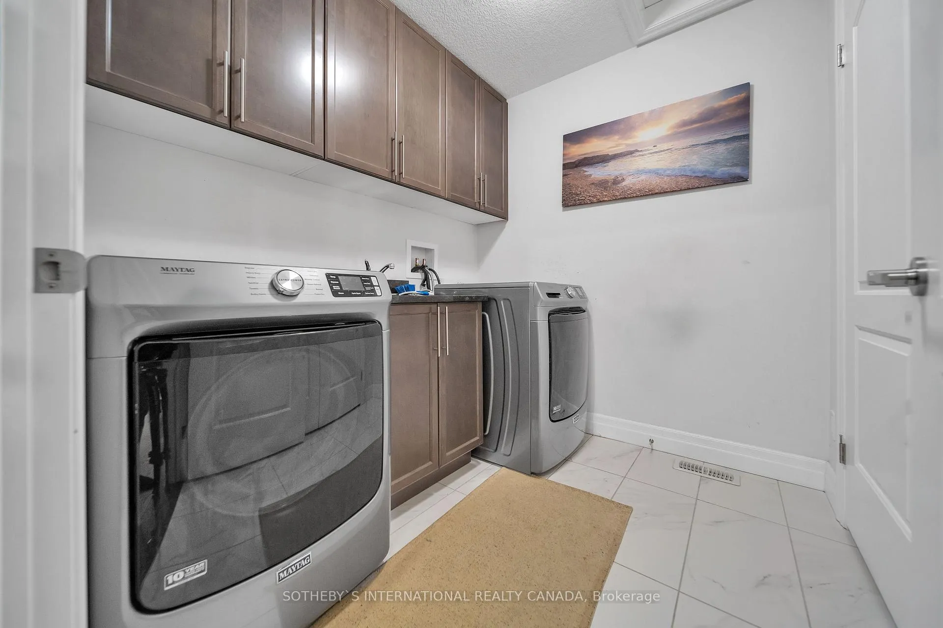 Photo 37 of 1 Grandville Circle, Brant, Paris — HOMEH