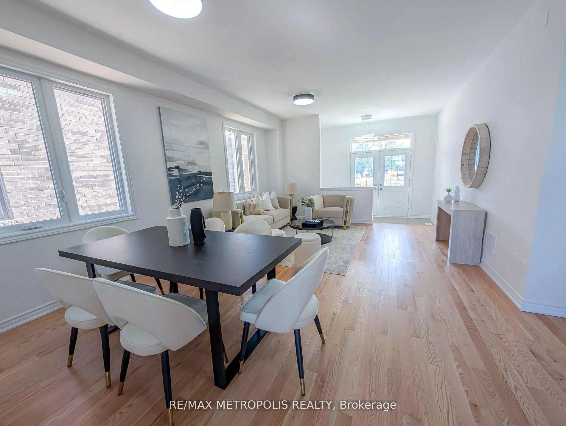 Photo 2 of 67 Brethet Heights, New Tecumseth, Rural New Tecumseth — HOMEH