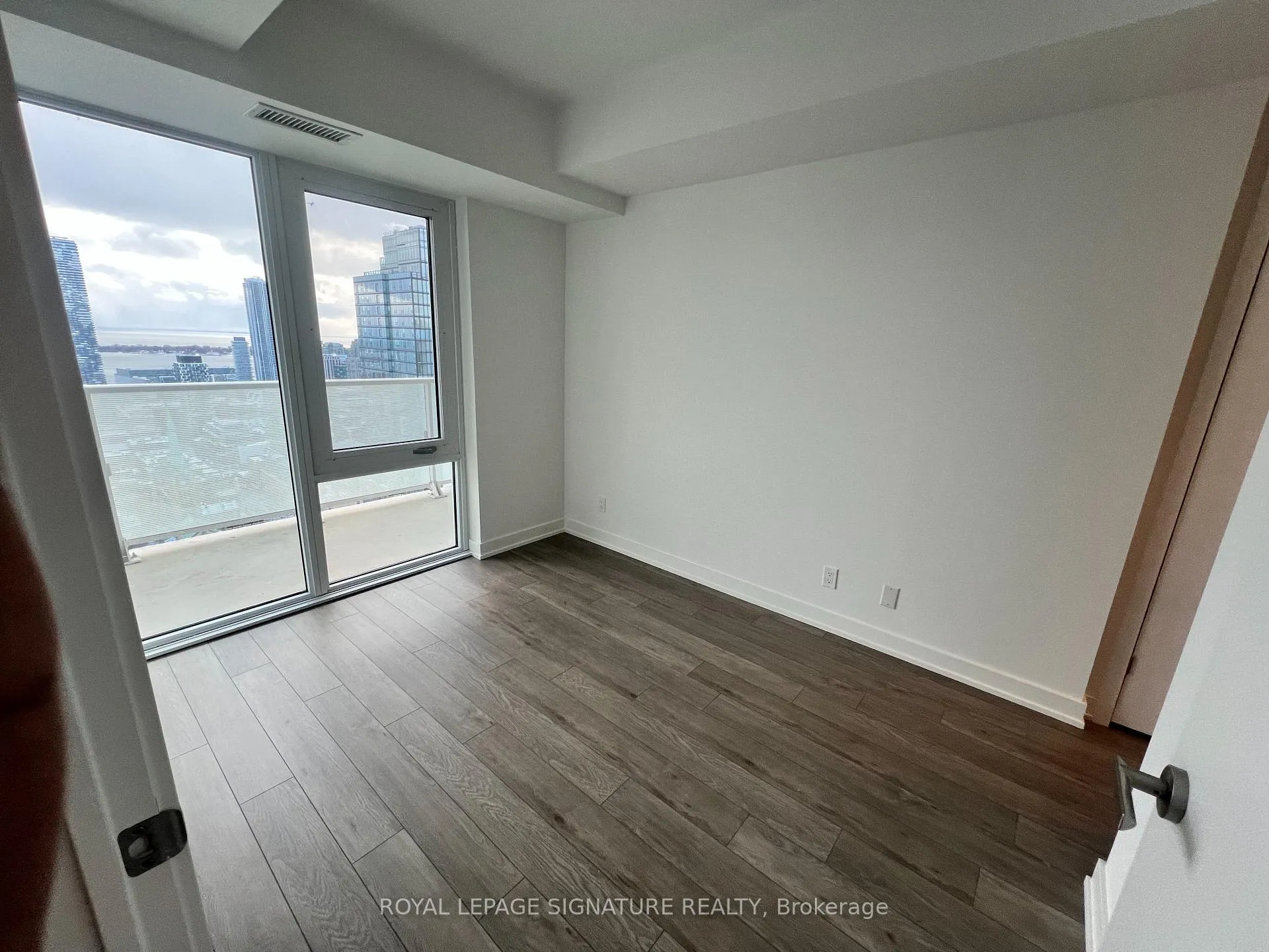Photo 10 of Unit 4505, 88 Queen Street E, Toronto, Church-Yonge Corridor — HOMEH