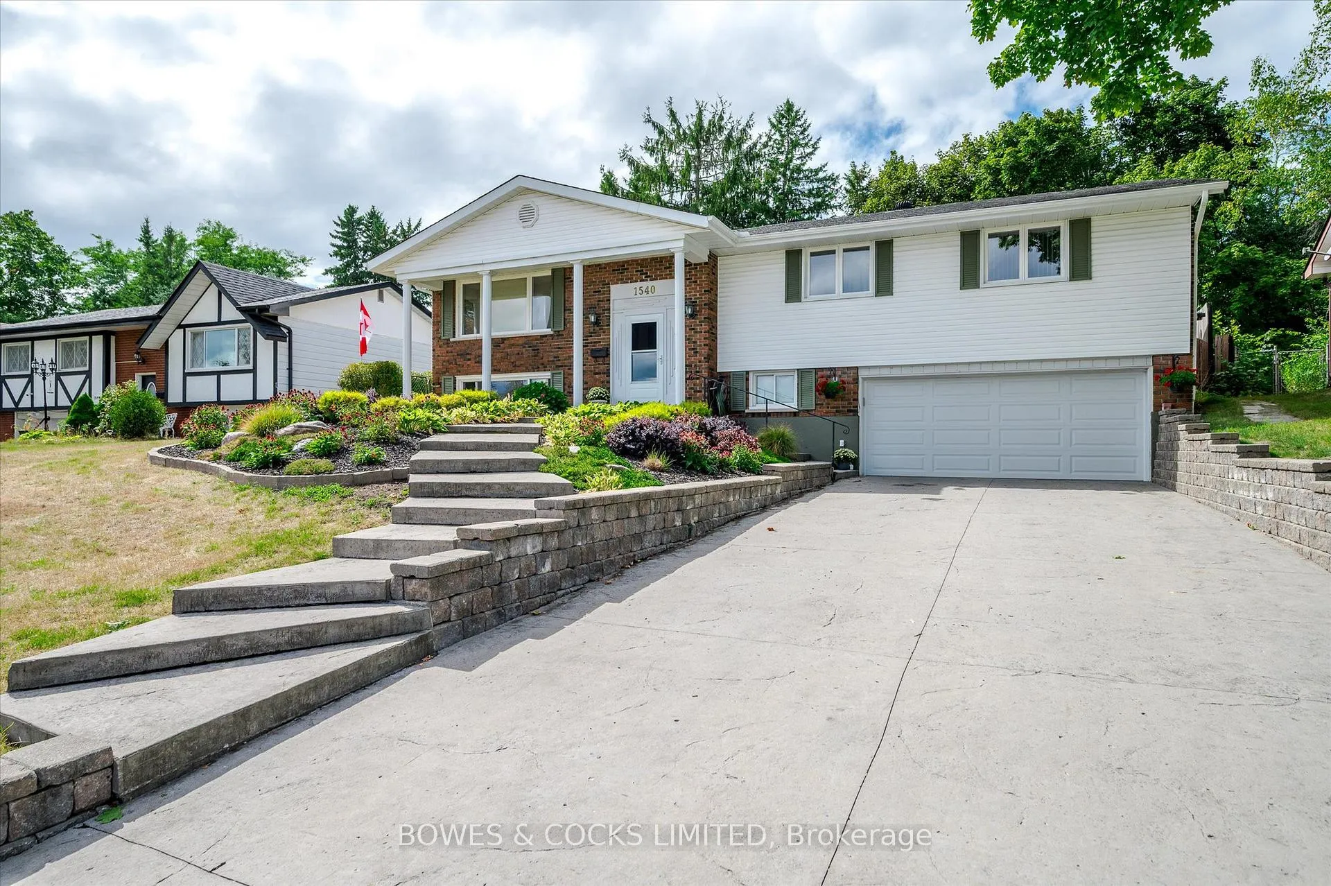 Photo 2 of 1540 Cherryhill Road, Peterborough, Monaghan Ward 2 — HOMEH