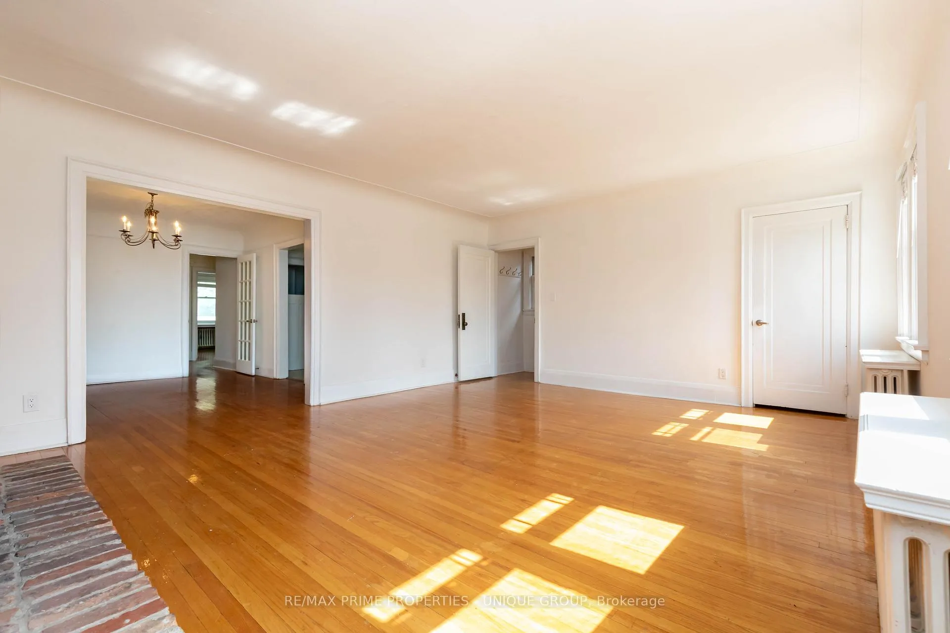 Photo 23 of 66 Burnaby Boulevard, Toronto, Lawrence Park South — HOMEH