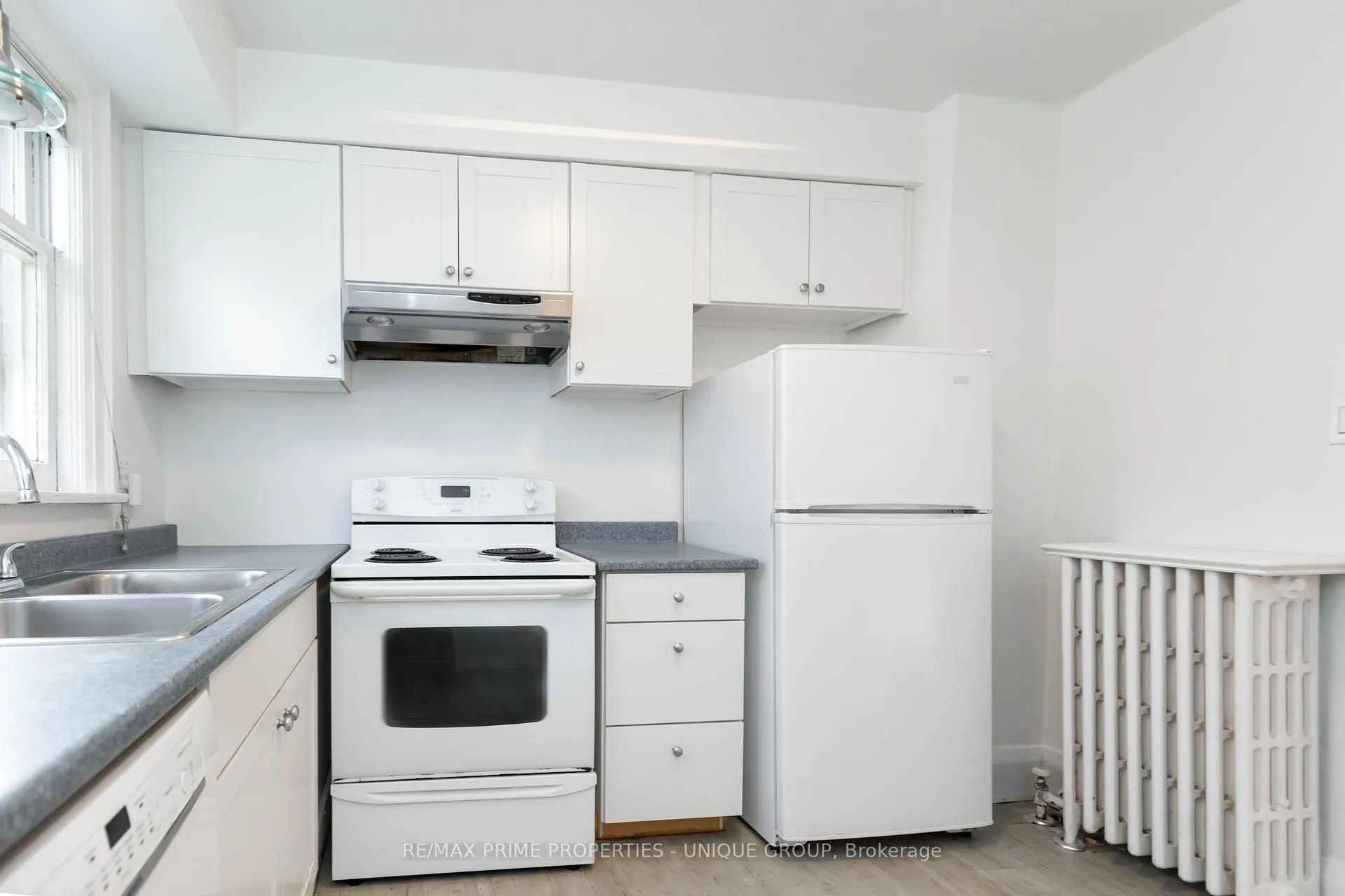 Photo 28 of 66 Burnaby Boulevard, Toronto, Lawrence Park South — HOMEH