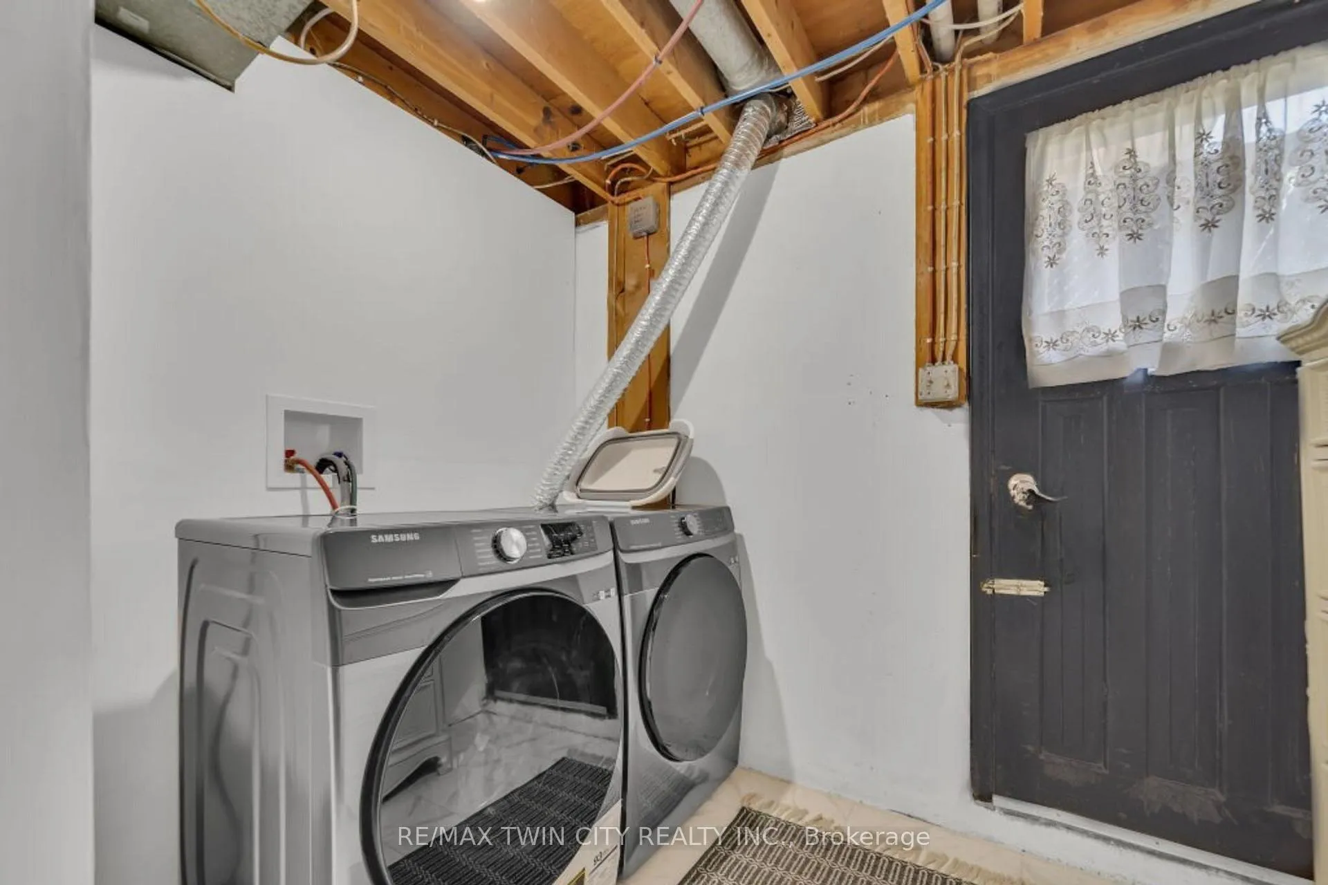 Photo 27 of 75 Bettley Crescent, Kitchener — HOMEH