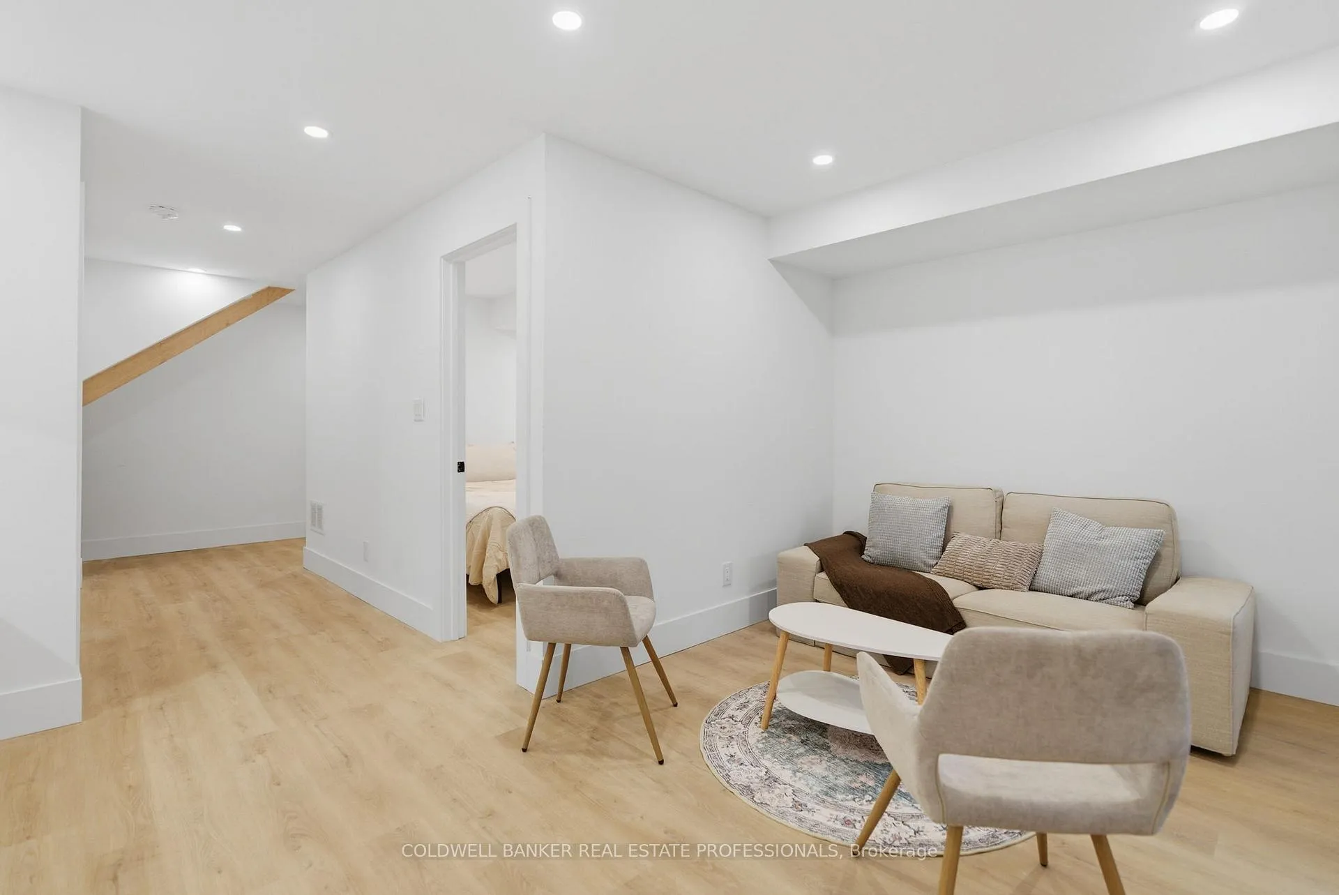 Photo 32 of 65 Frater Avenue, Toronto, East York — HOMEH