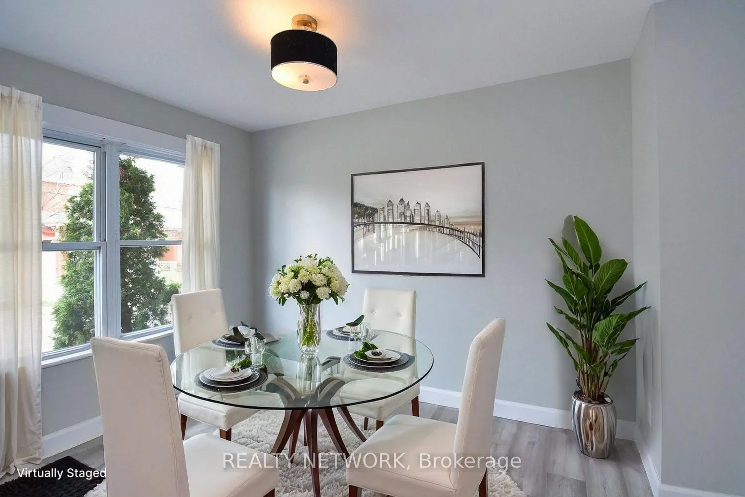 Photo 10 of 82 Alpine Avenue, Hamilton, Inch Park — HOMEH