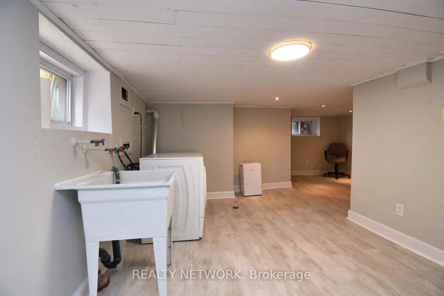 Photo 32 of 82 Alpine Avenue, Hamilton, Inch Park — HOMEH