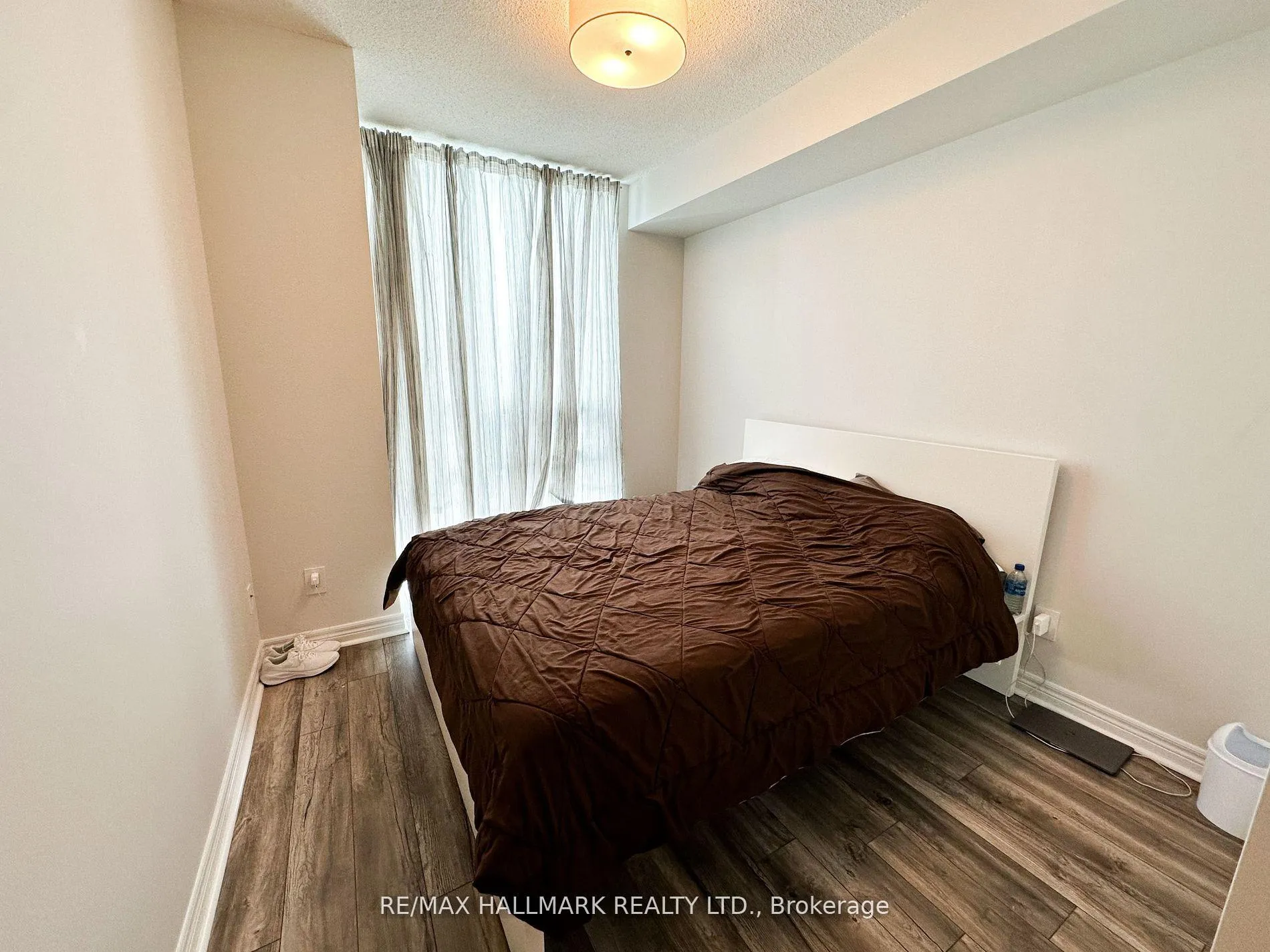 Photo 10 of Unit 1401, 100 Promenade Circle, Vaughan, Brownridge — HOMEH