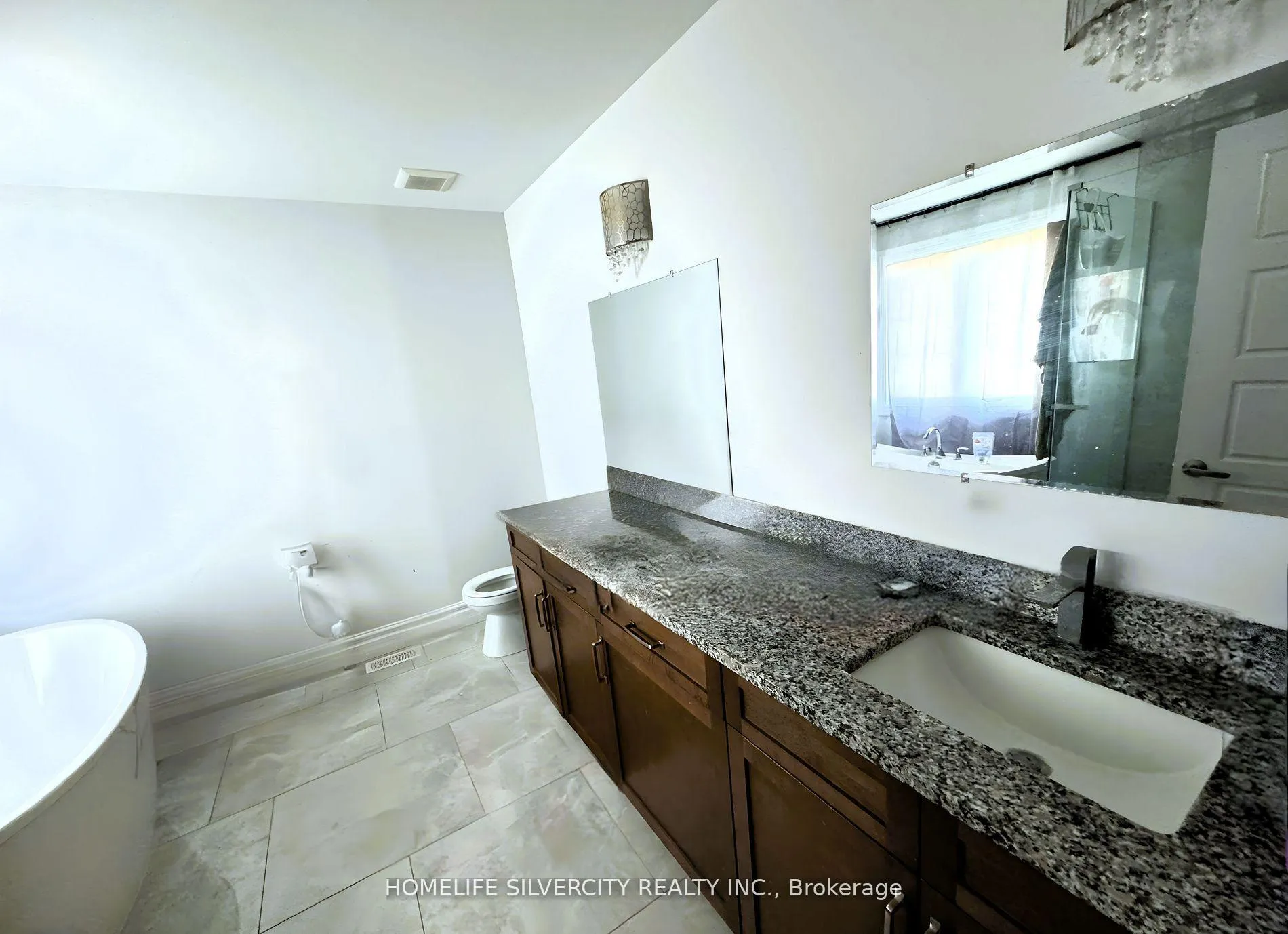 Photo 7 of 1584 Bowler Drive, Windsor — HOMEH