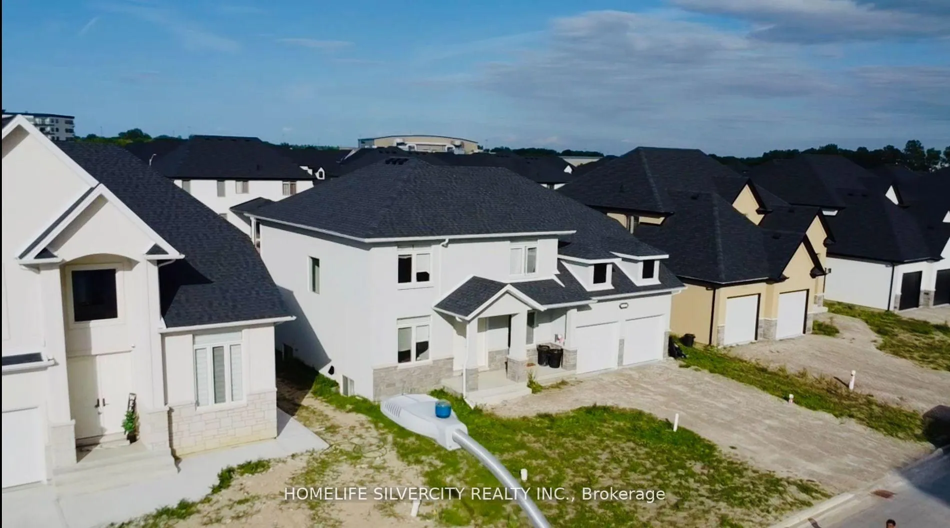 Photo 21 of 1584 Bowler Drive, Windsor — HOMEH