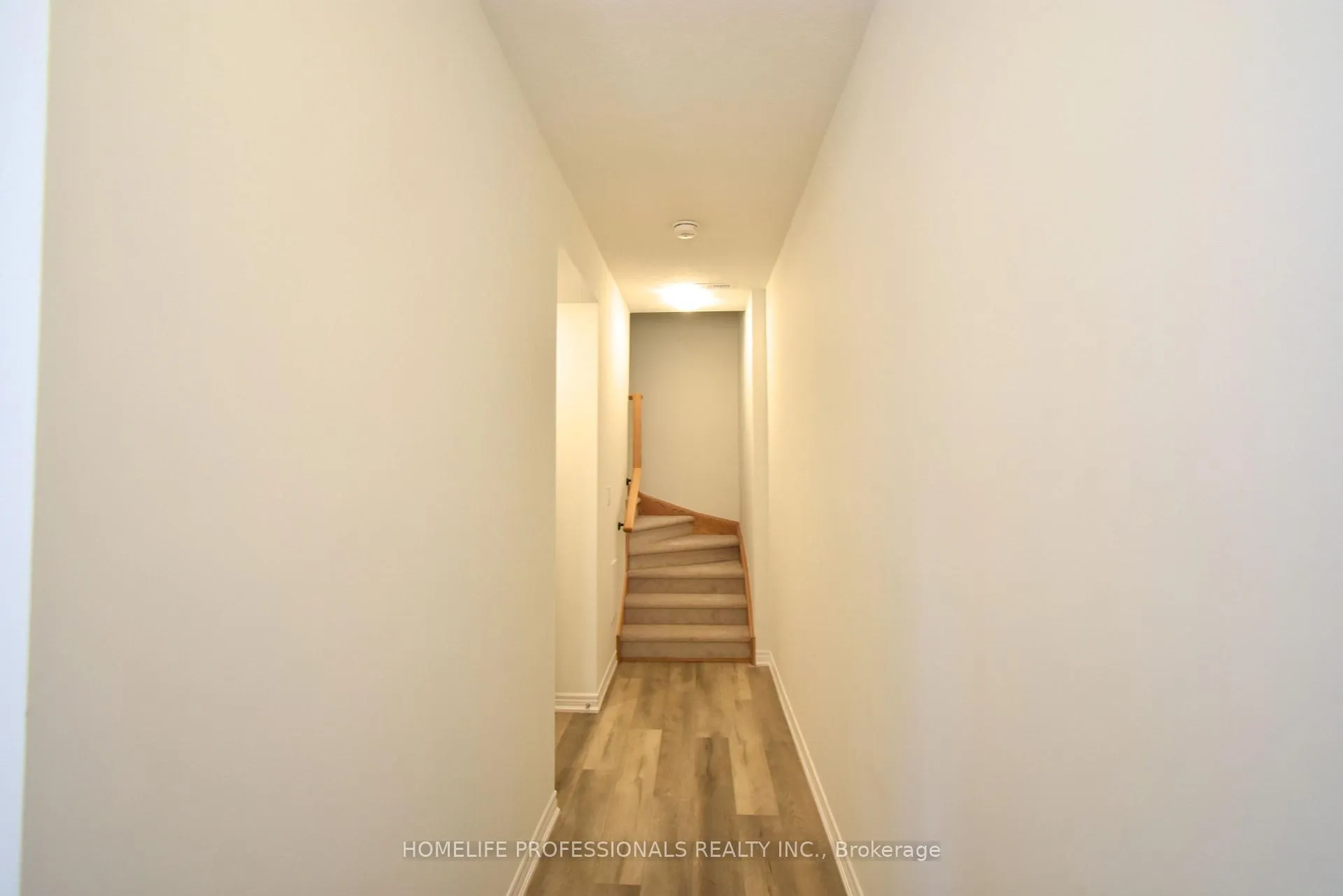 Photo 2 of Unit 48, 40 Zinfandel Drive, Hamilton, Fruitland — HOMEH