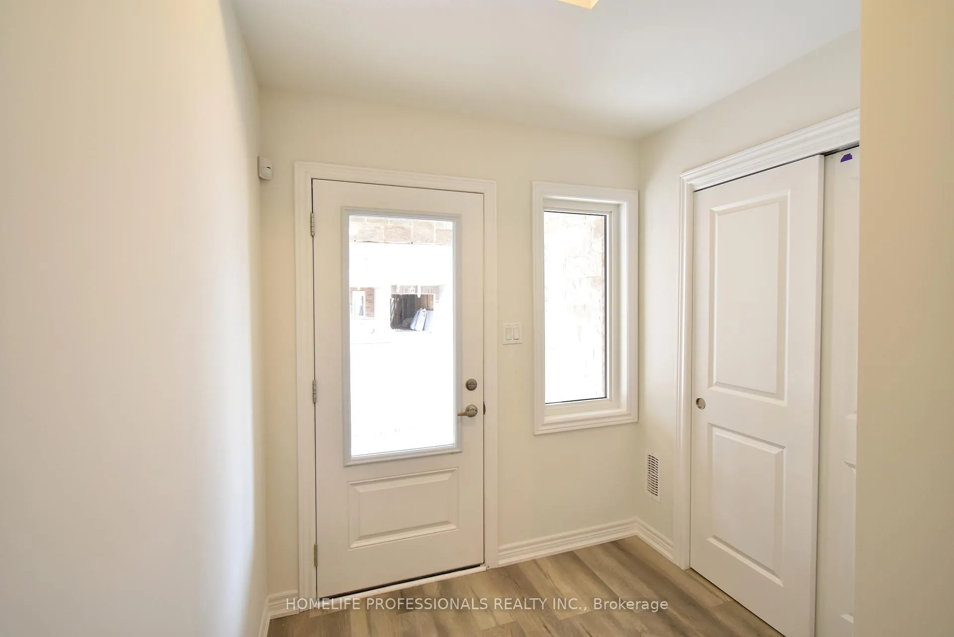 Photo 3 of Unit 48, 40 Zinfandel Drive, Hamilton, Fruitland — HOMEH