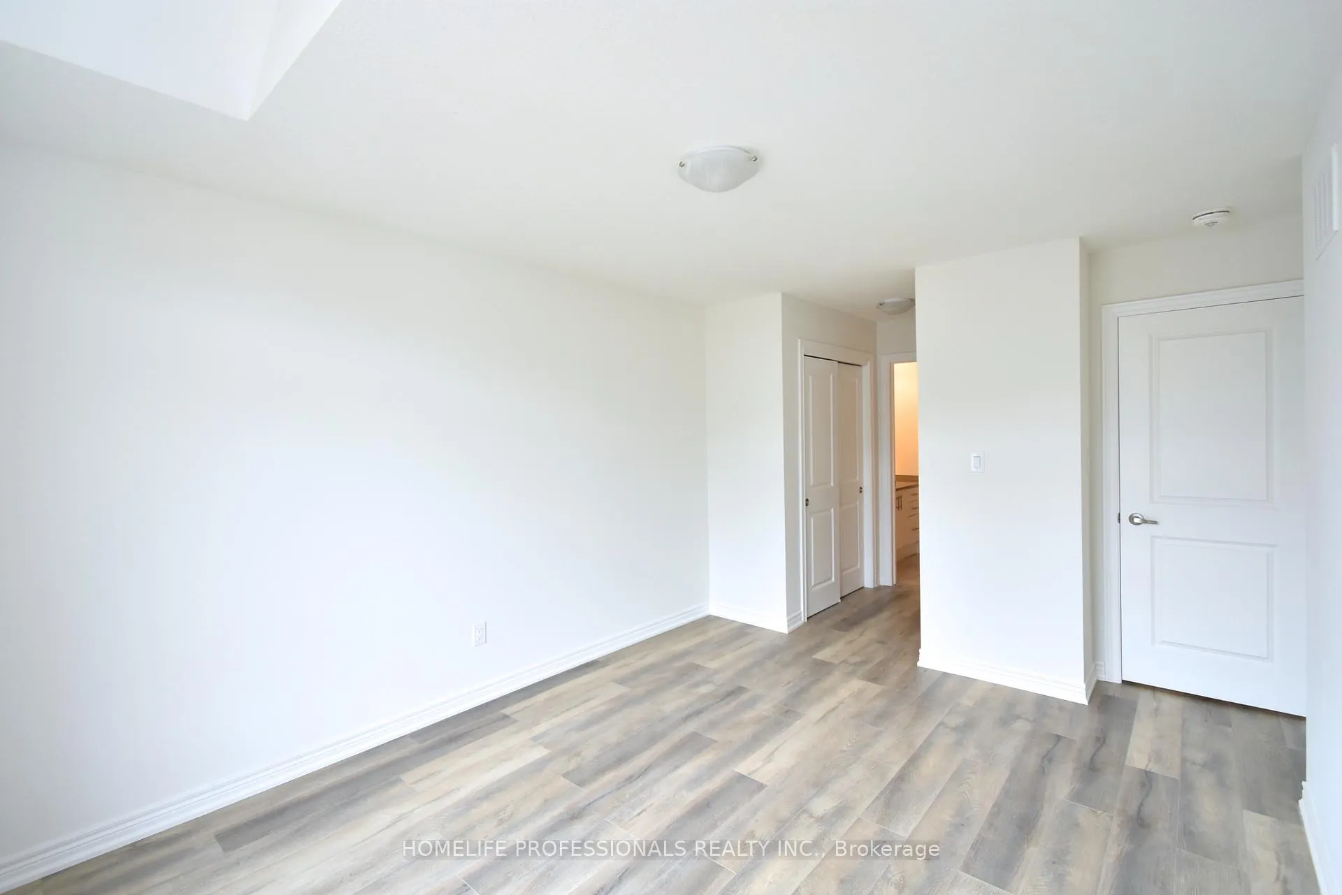 Photo 14 of Unit 48, 40 Zinfandel Drive, Hamilton, Fruitland — HOMEH