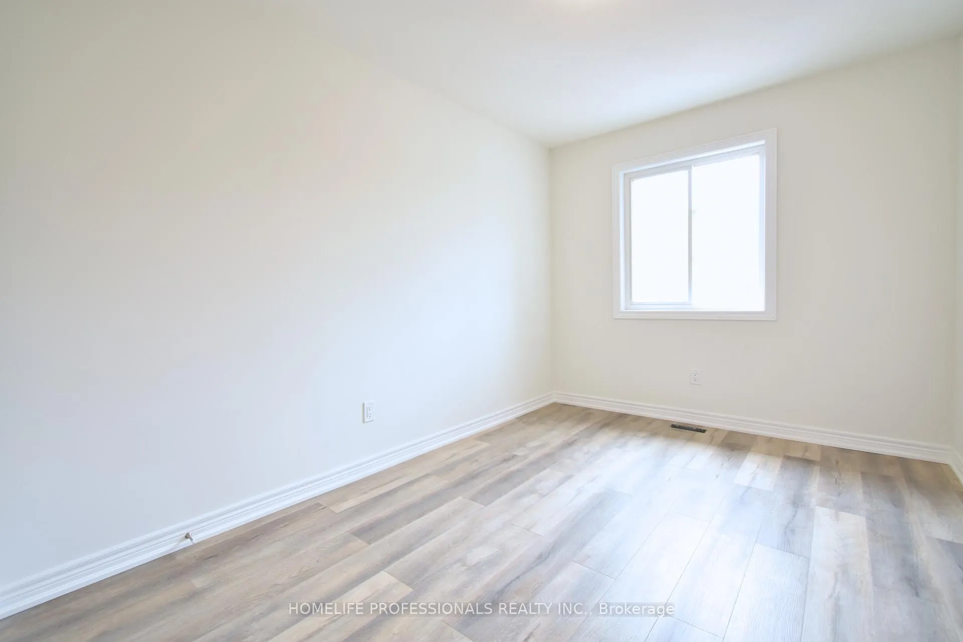 Photo 17 of Unit 48, 40 Zinfandel Drive, Hamilton, Fruitland — HOMEH