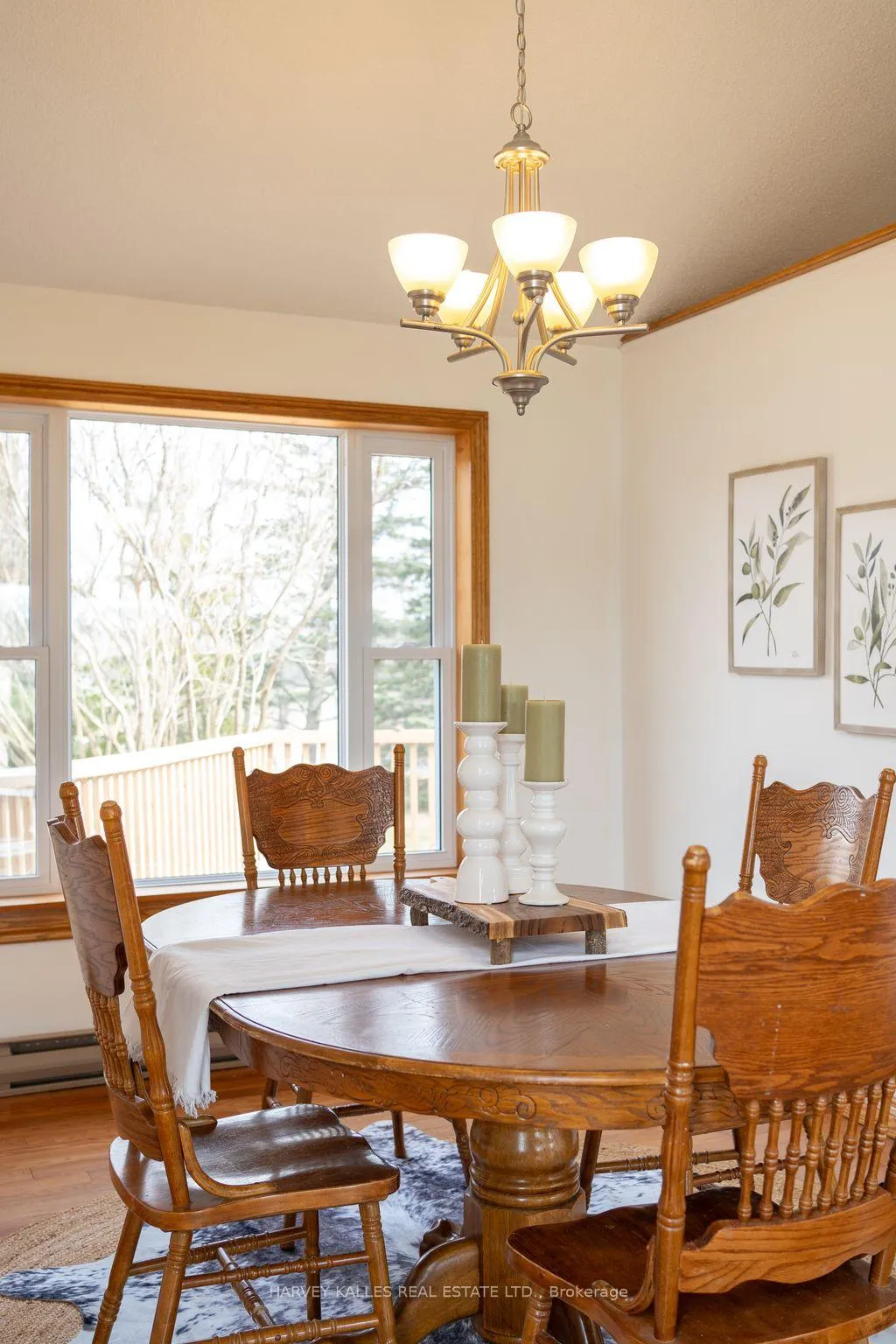 Photo 4 of 1015 County 2 Road, Prince Edward County, Hillier — HOMEH