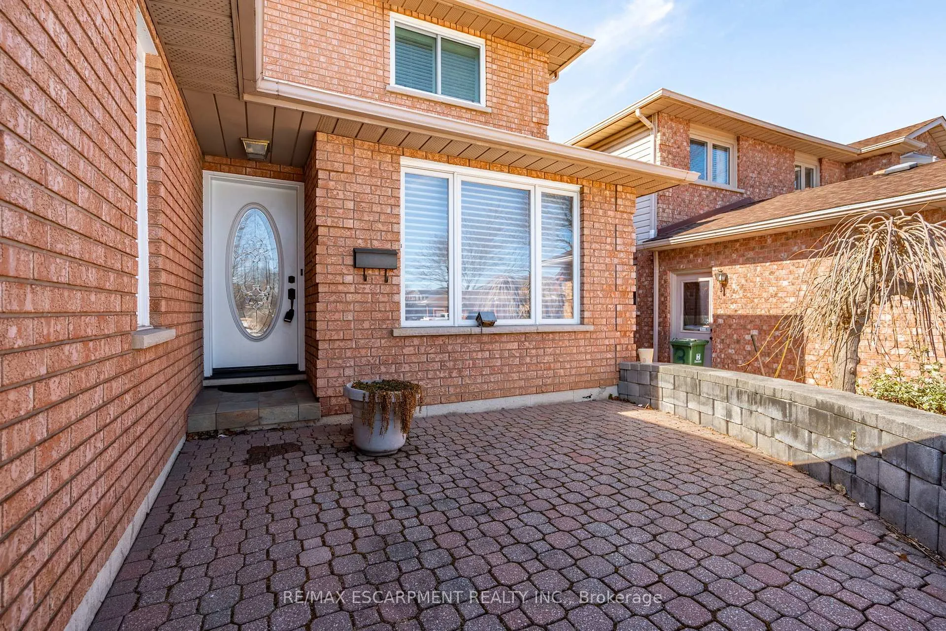 Photo 2 of 35 Republic Avenue, Hamilton, Crerar — HOMEH