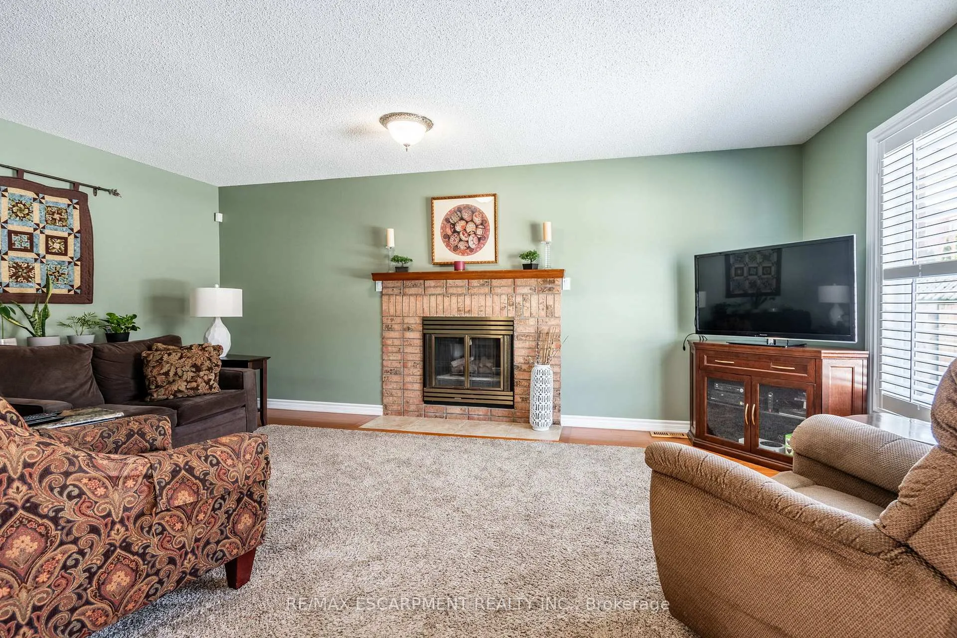 Photo 17 of 35 Republic Avenue, Hamilton, Crerar — HOMEH