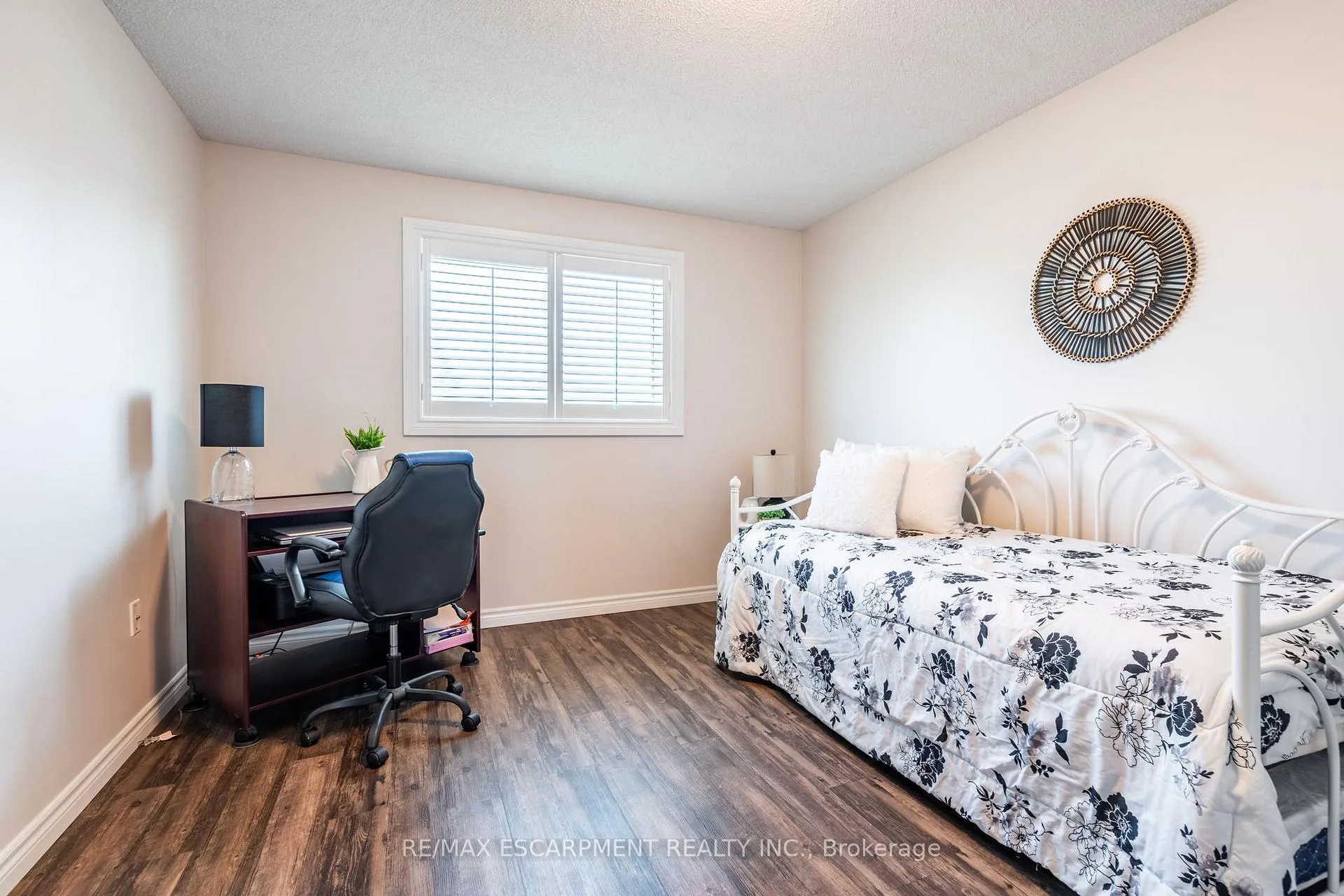 Photo 27 of 35 Republic Avenue, Hamilton, Crerar — HOMEH