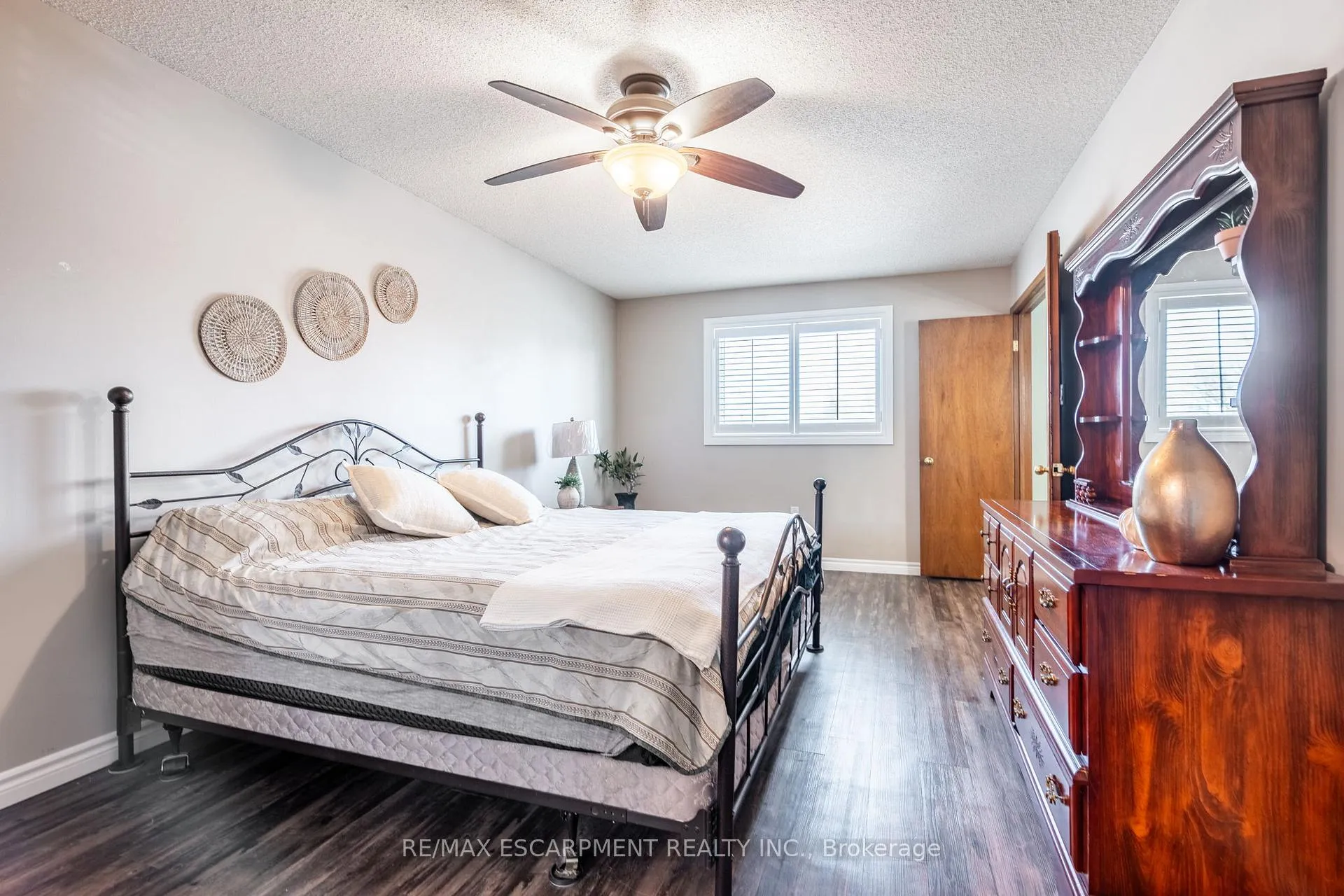 Photo 30 of 35 Republic Avenue, Hamilton, Crerar — HOMEH