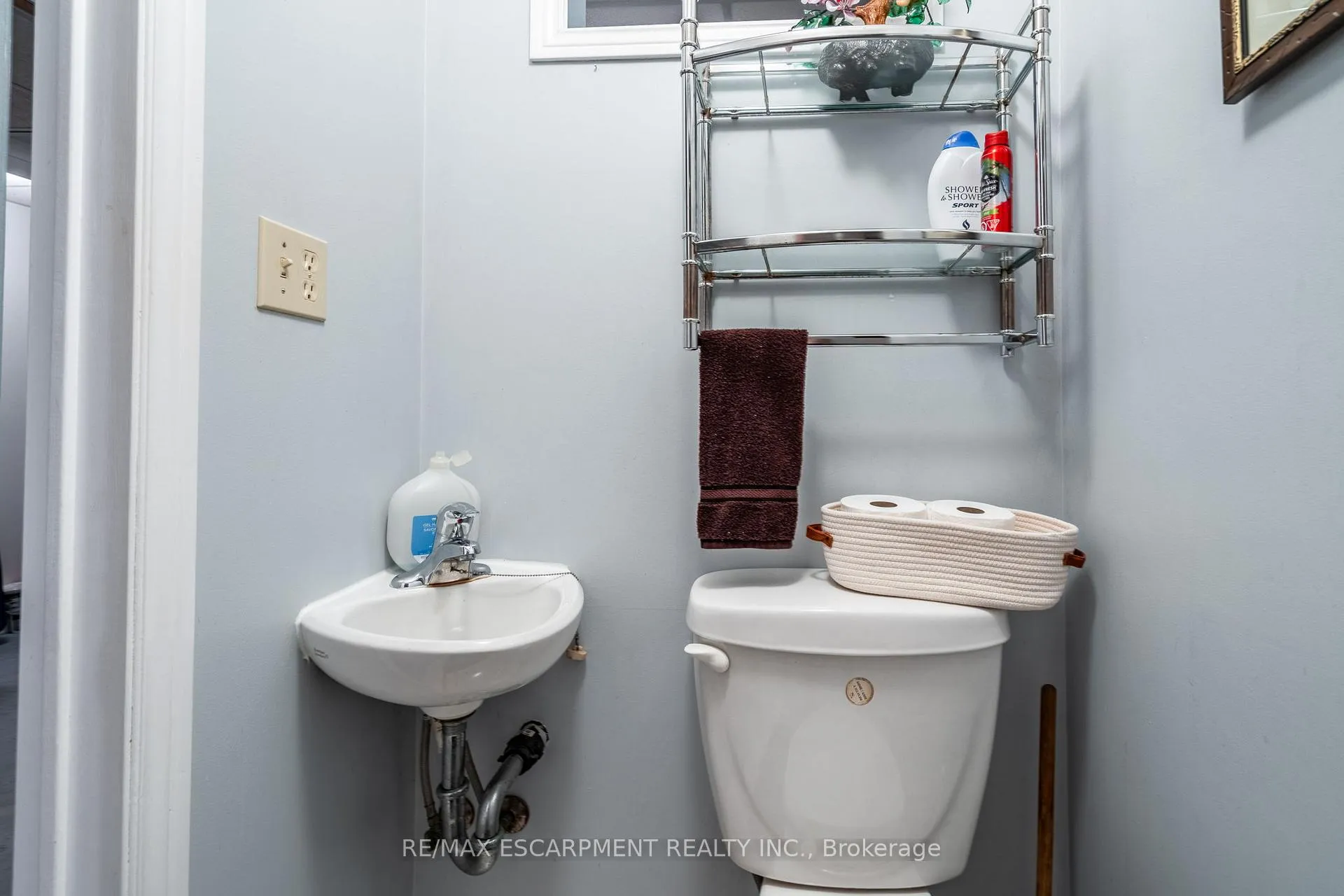 Photo 41 of 35 Republic Avenue, Hamilton, Crerar — HOMEH