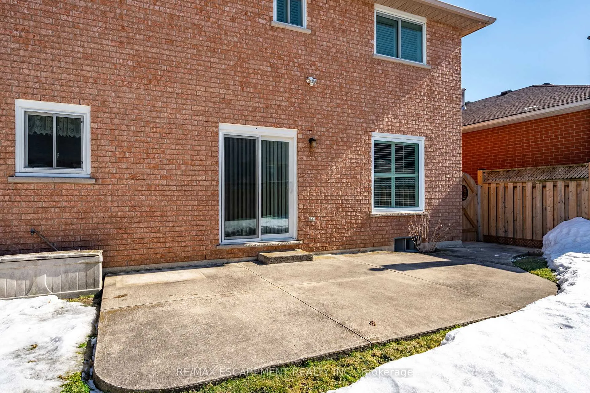Photo 49 of 35 Republic Avenue, Hamilton, Crerar — HOMEH