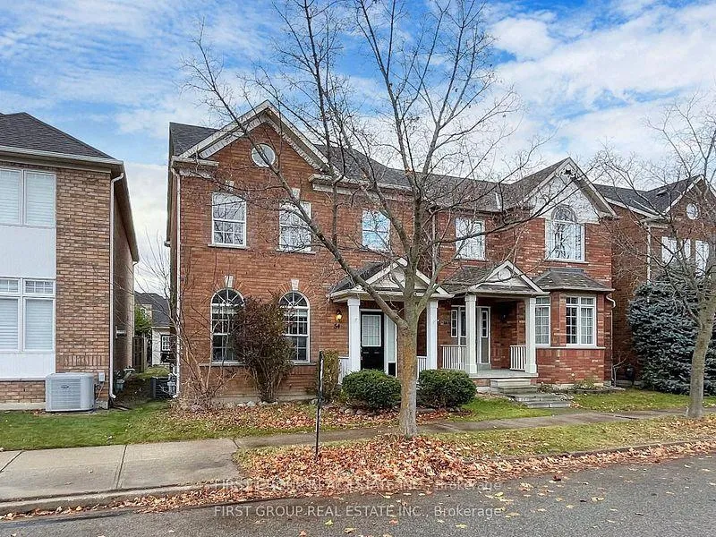 Photo 2 of 54 Country Glen Road, Markham, Cornell — HOMEH
