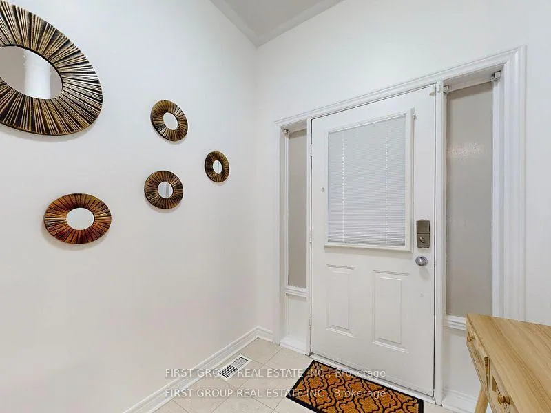 Photo 15 of 54 Country Glen Road, Markham, Cornell — HOMEH