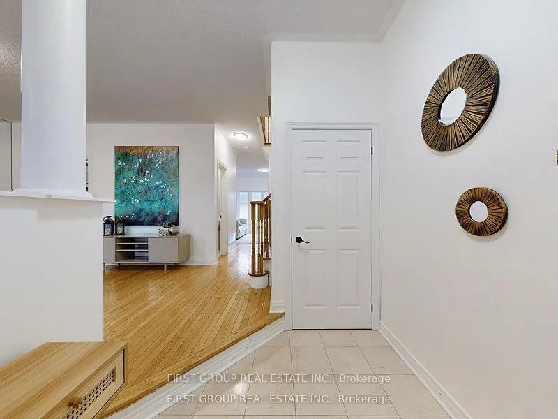 Photo 16 of 54 Country Glen Road, Markham, Cornell — HOMEH
