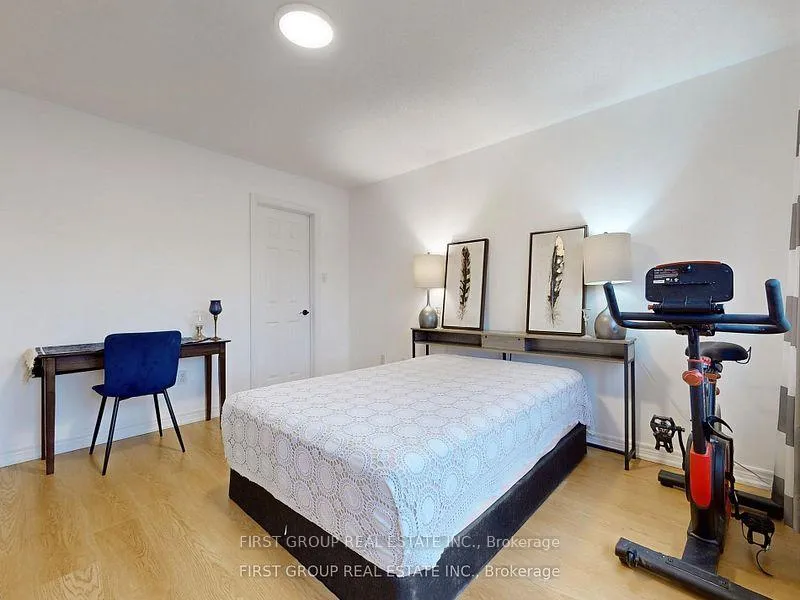 Photo 19 of 54 Country Glen Road, Markham, Cornell — HOMEH