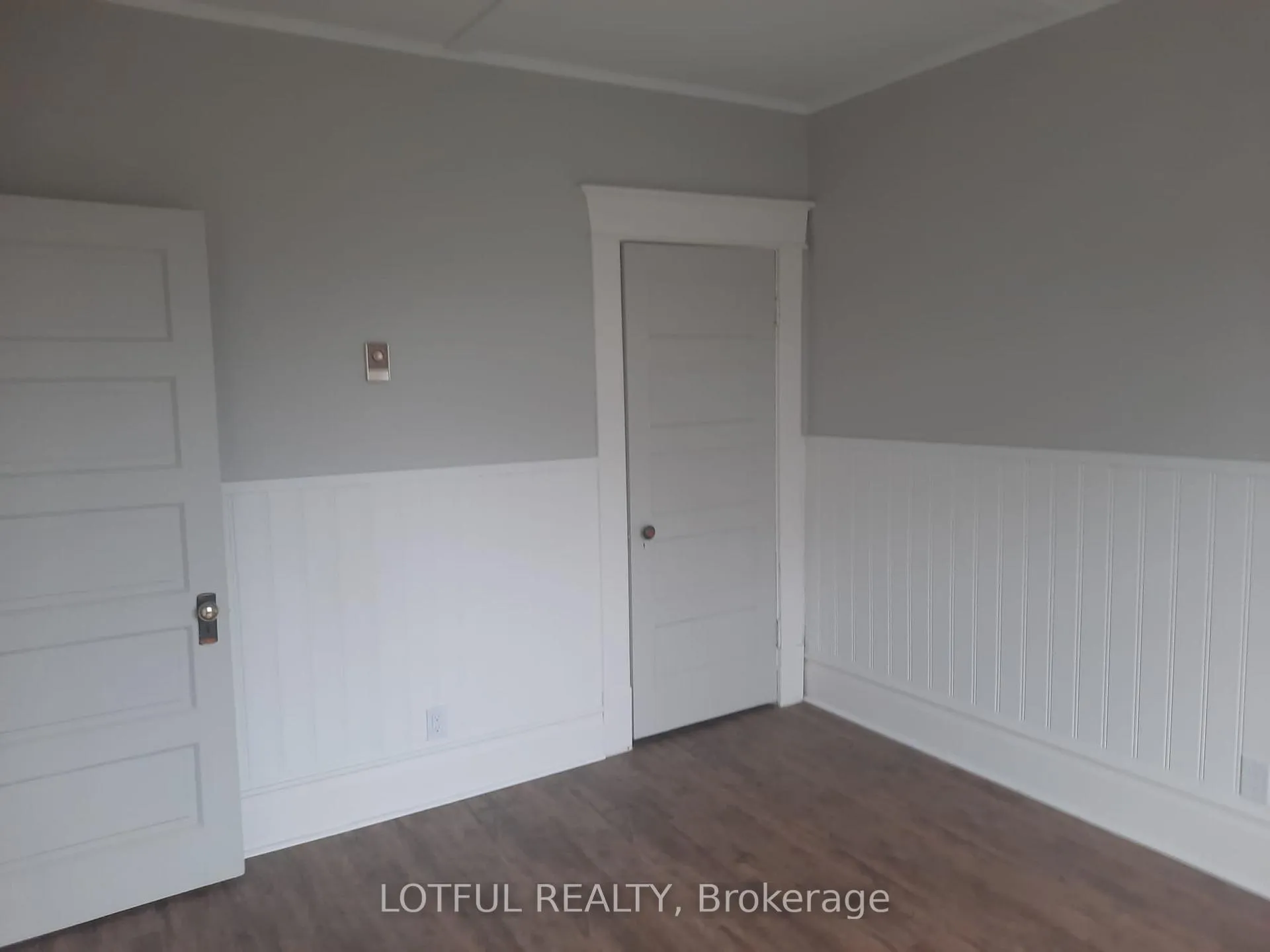 Photo 11 of Unit 2, 7-1/2 Montgomery Place, Smiths Falls — HOMEH