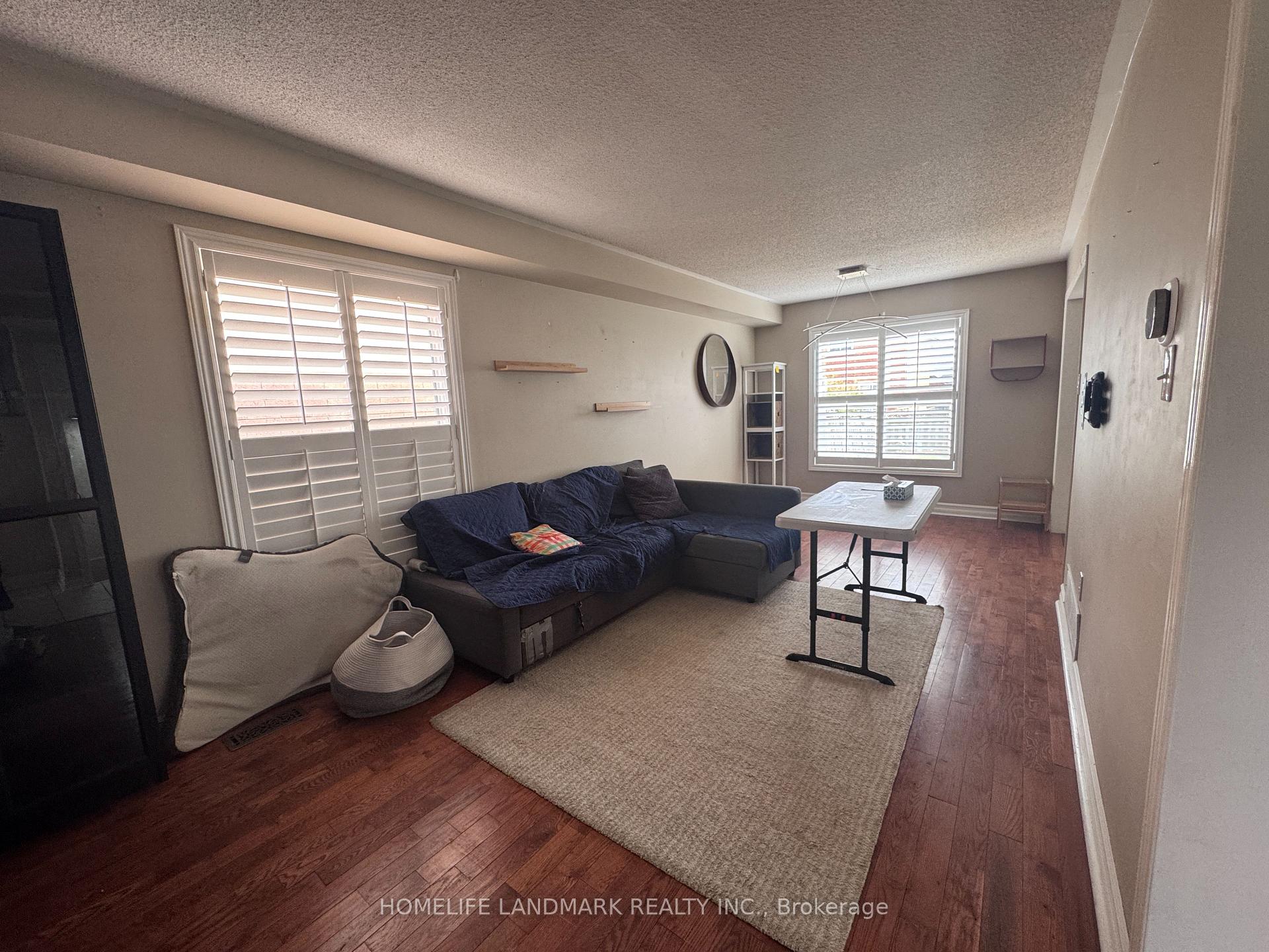 Photo 6 of 565 Amelia Crescent, Burlington, Appleby — HOMEH